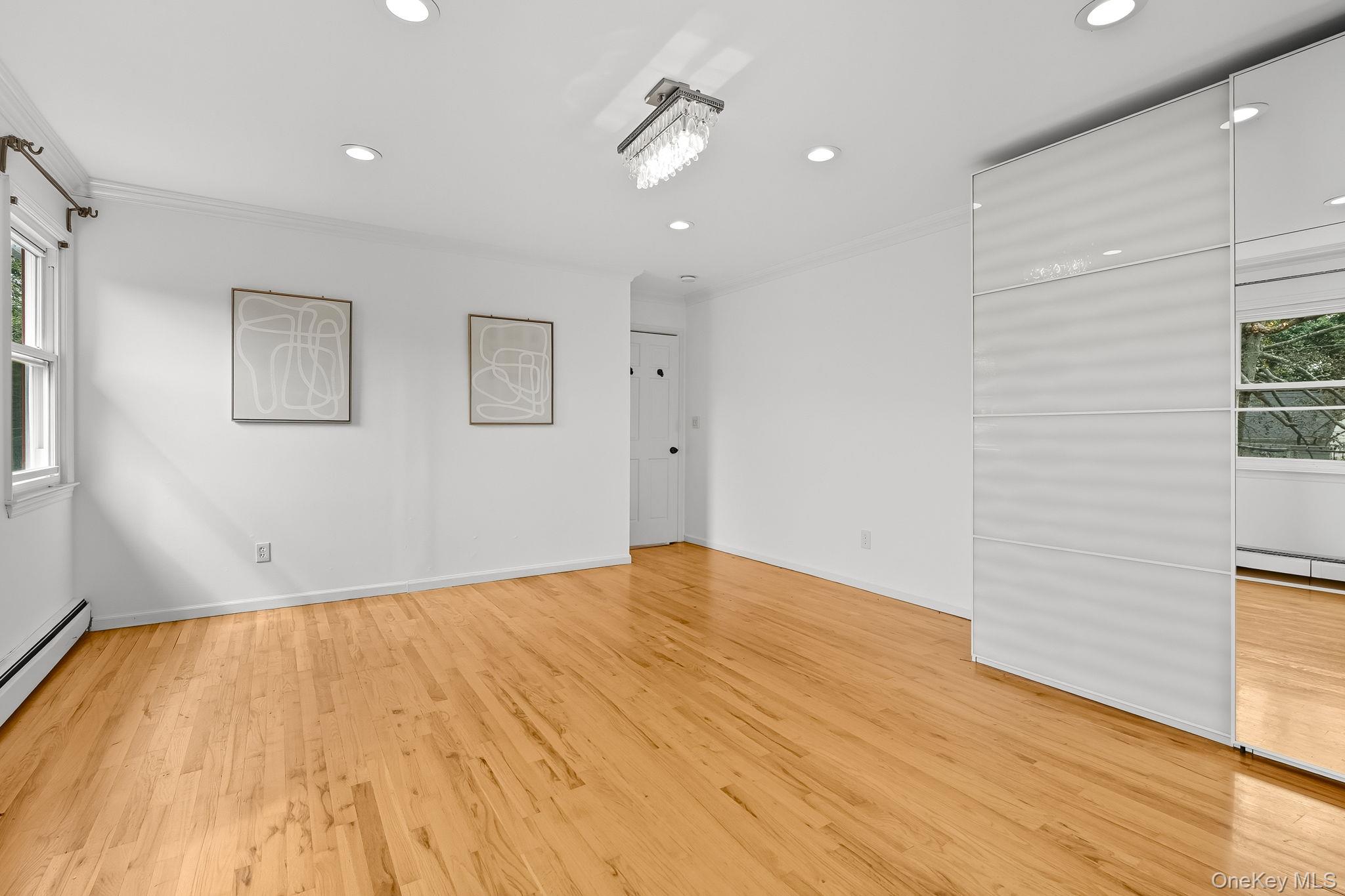 105 Sprague Road, Scarsdale, NY 10583