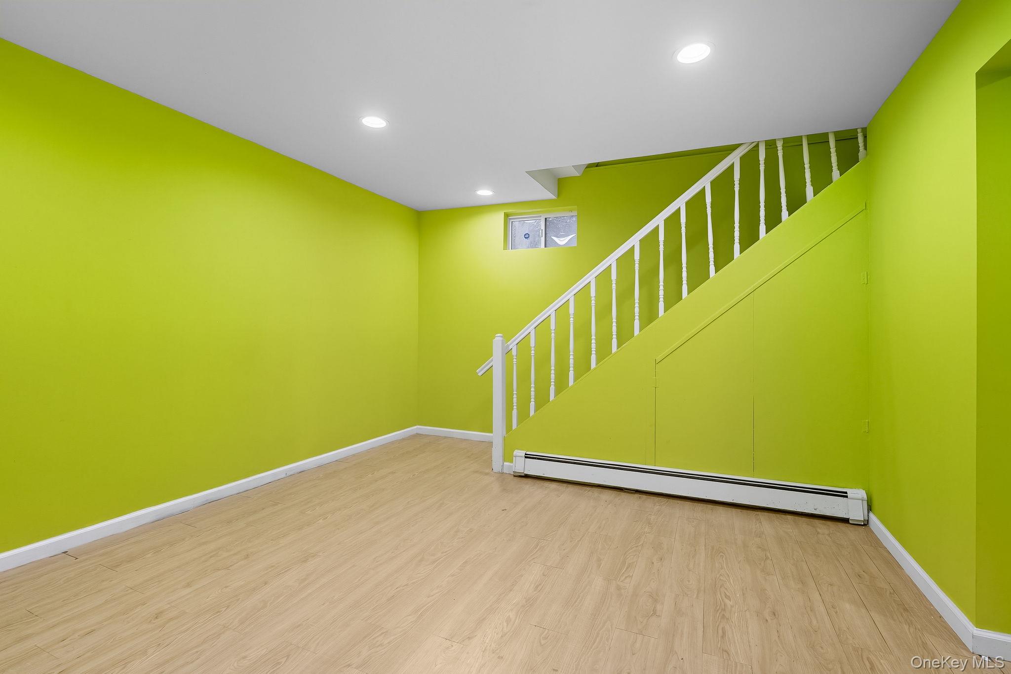 105 Sprague Road, Scarsdale, NY 10583