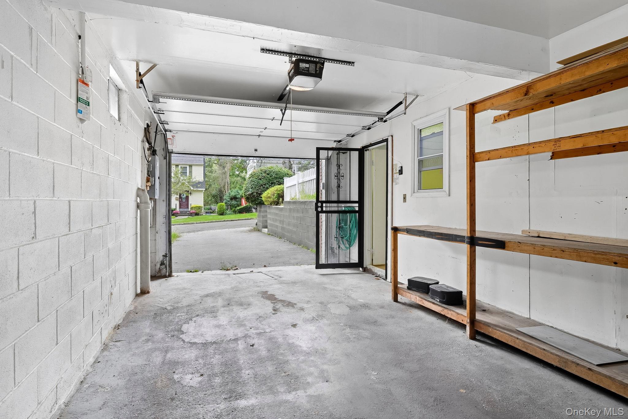 105 Sprague Road, Scarsdale, NY 10583