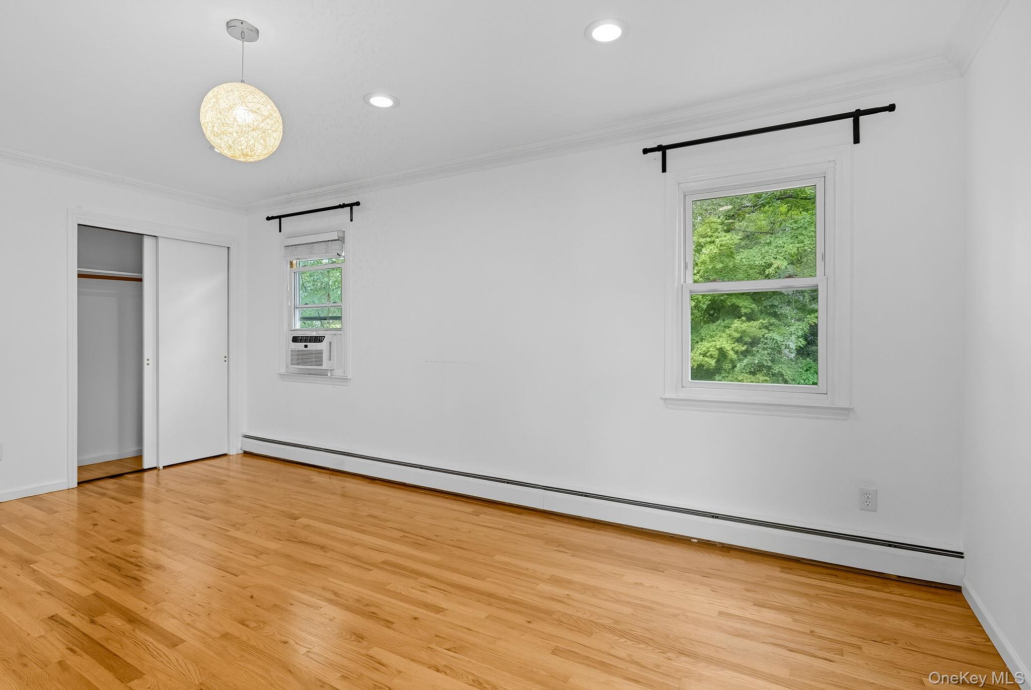 105 Sprague Road, Scarsdale, NY 10583