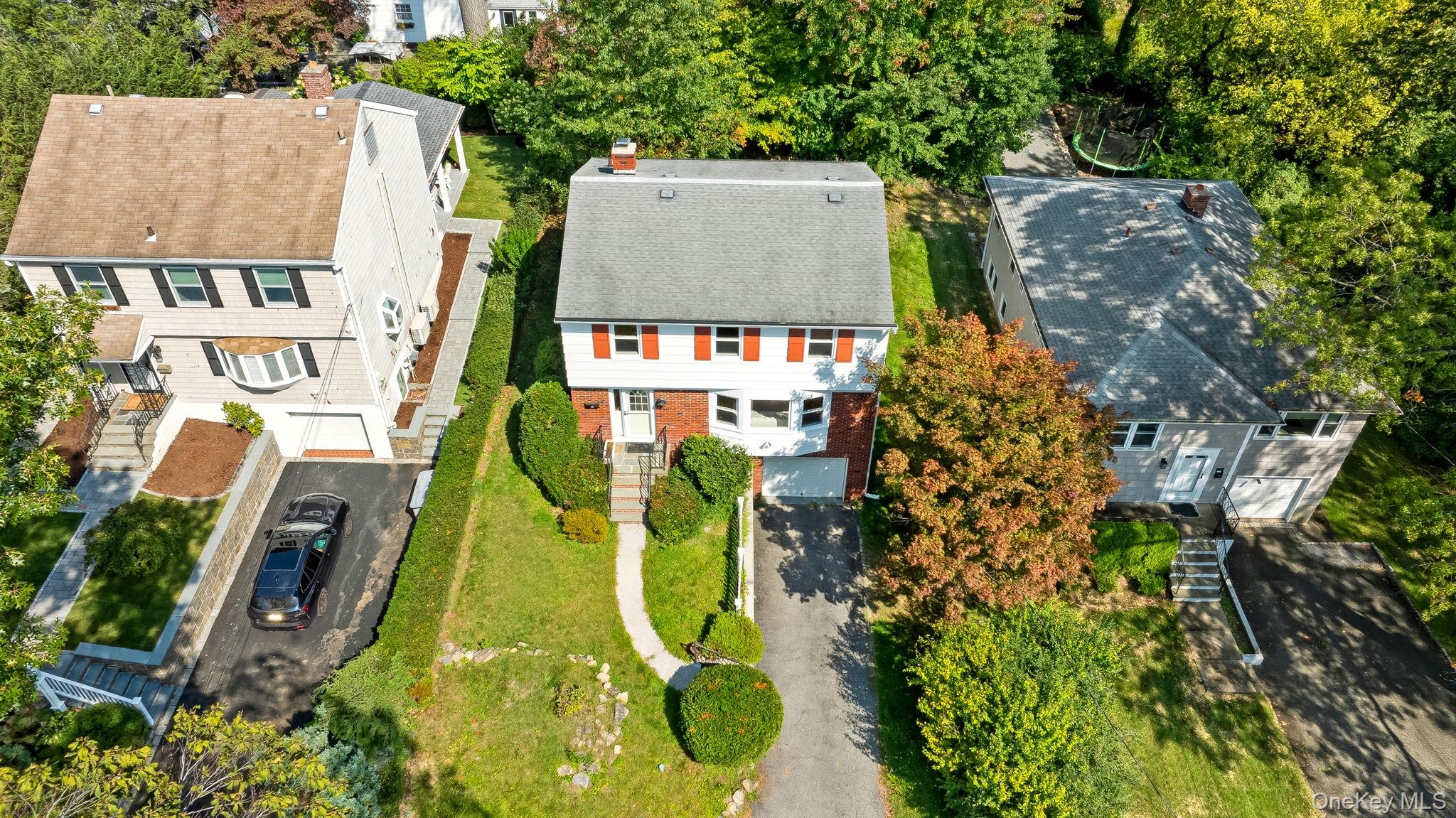 105 Sprague Road, Scarsdale, NY 10583