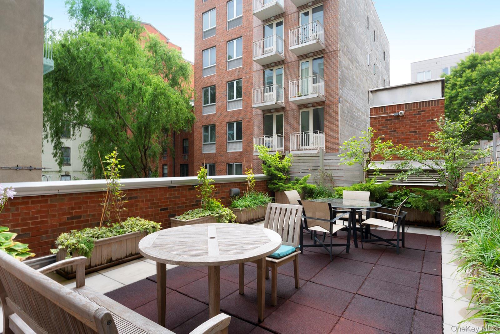 2280 Frederick Douglass Boulevard # 11D, New York (Manhattan), NY 10027