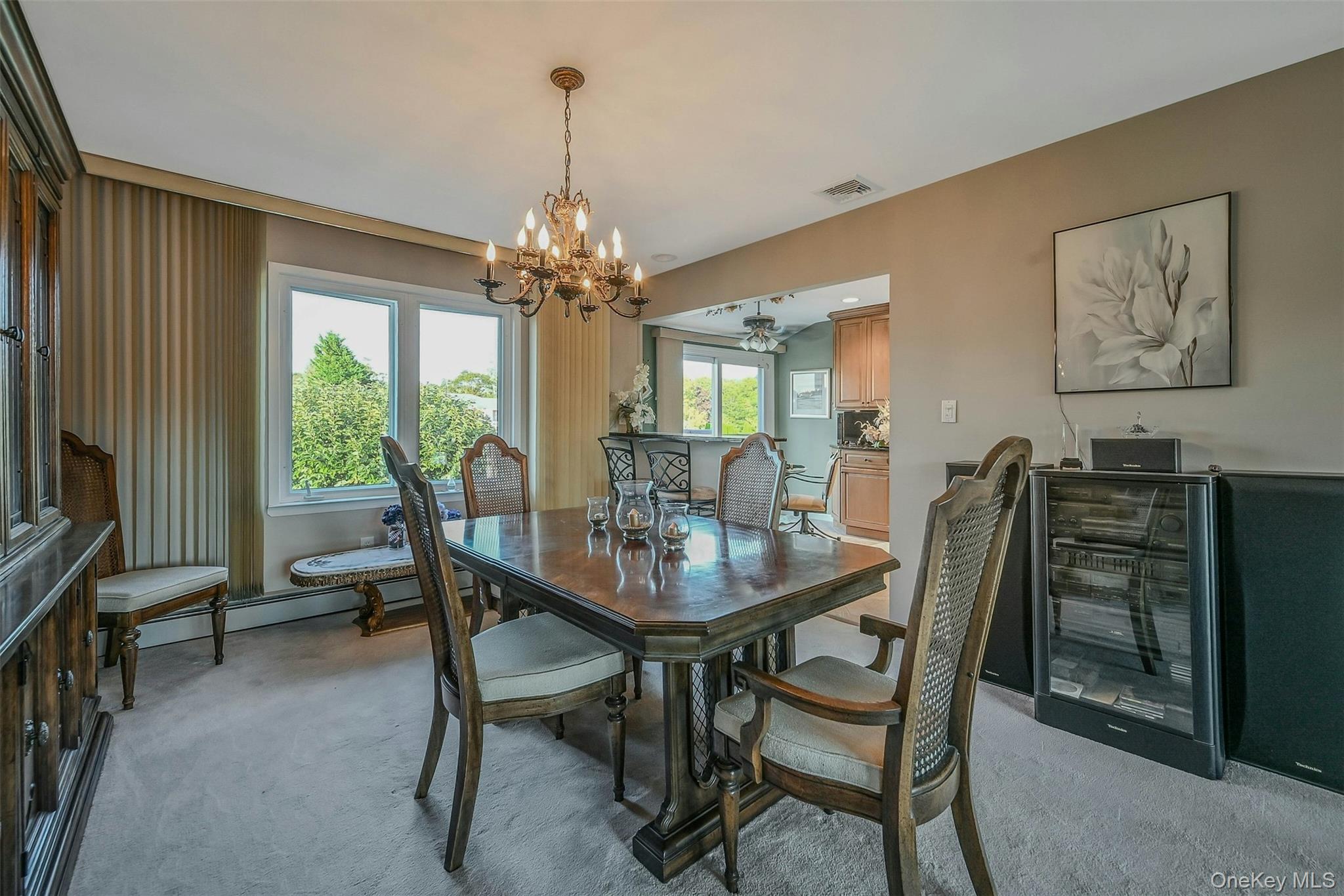 35 Manta Court, Oakdale, NY 11769