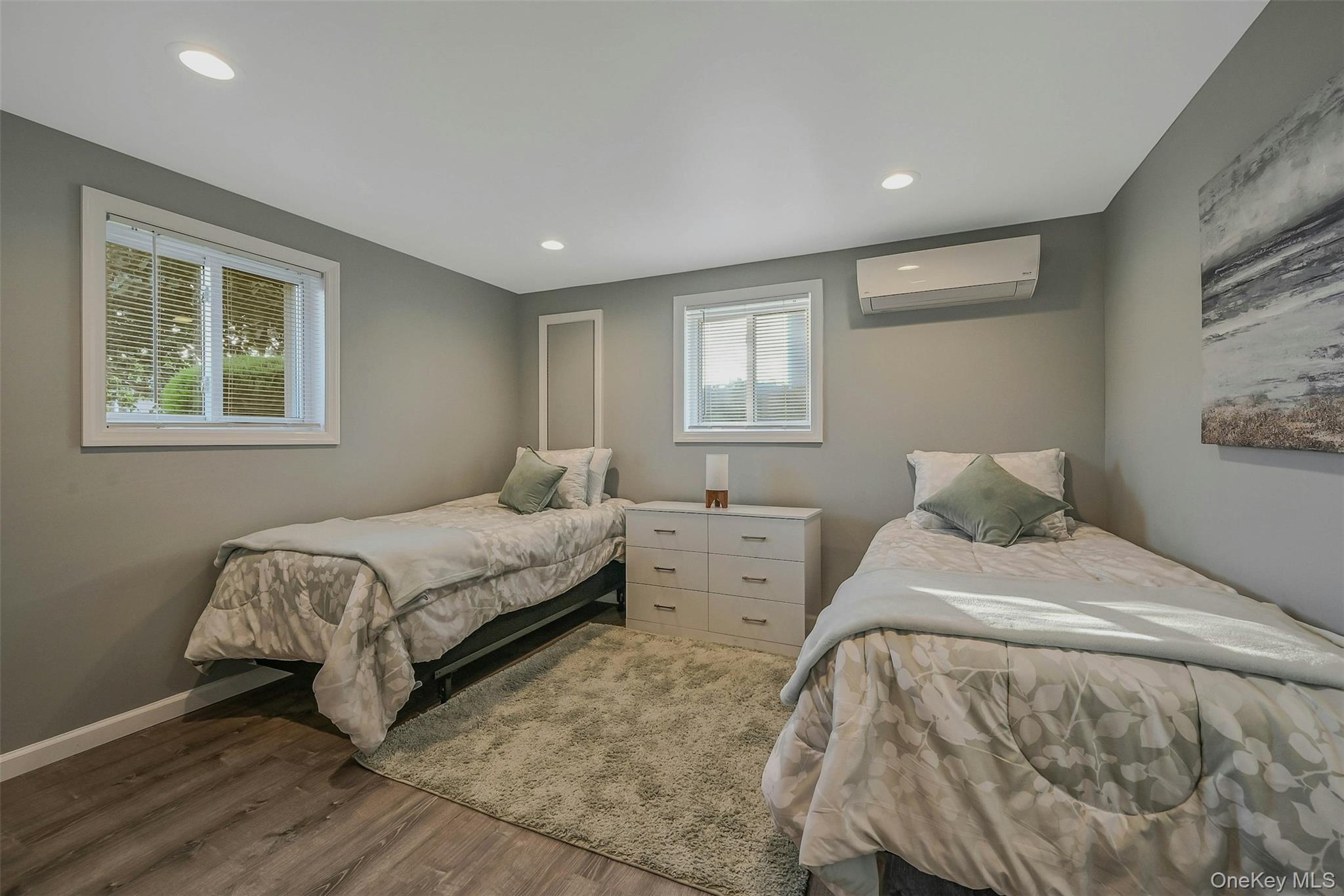 35 Manta Court, Oakdale, NY 11769