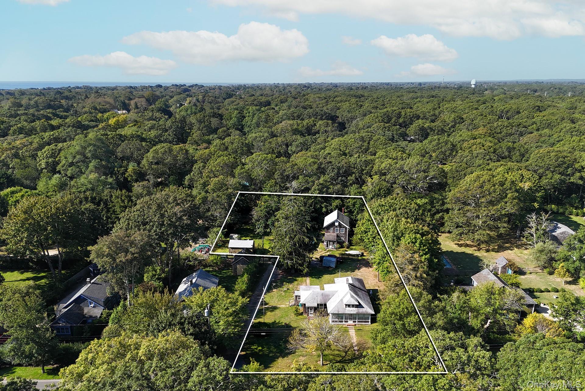 540 Abrahams Path, East Hampton, NY 11937