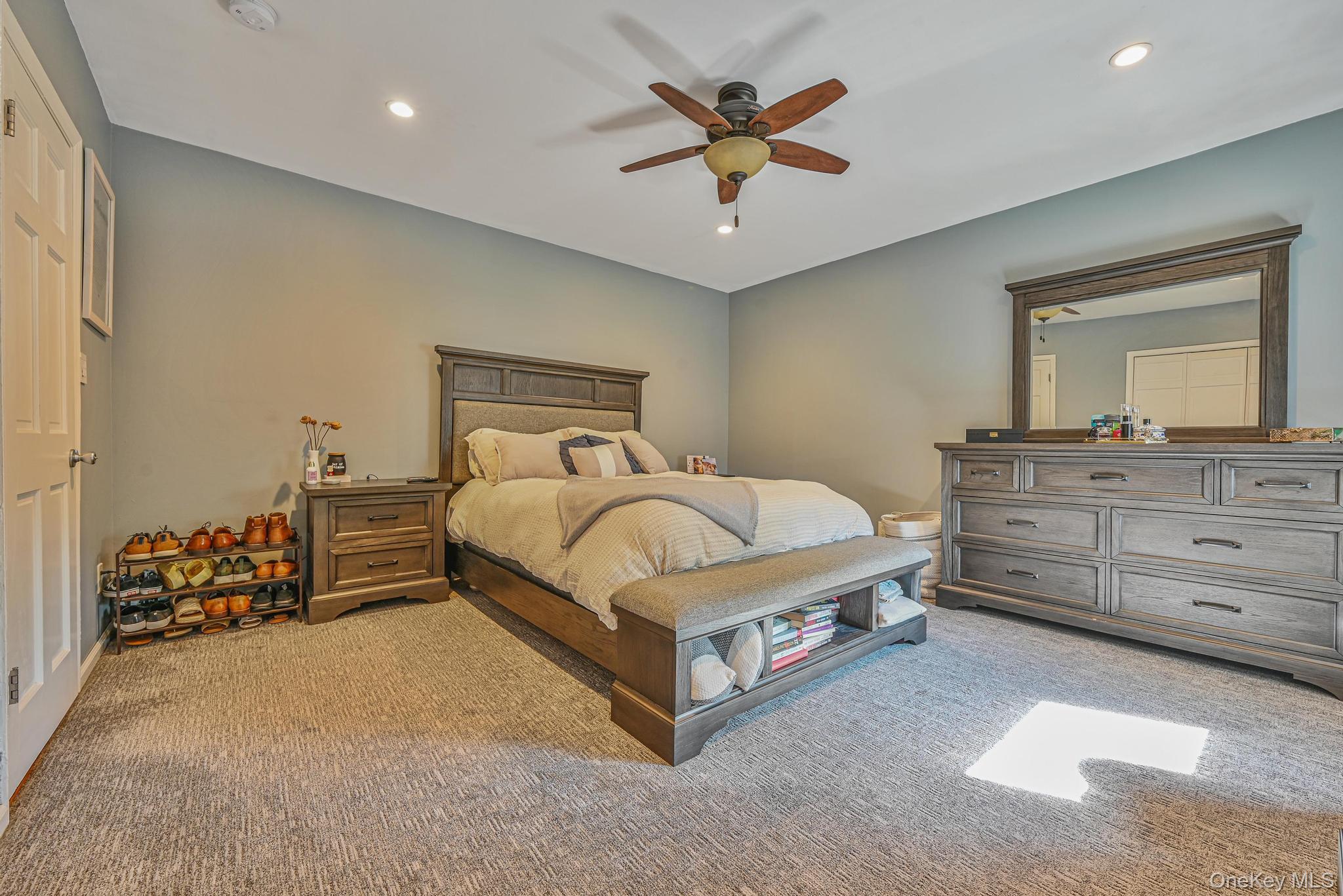 5 Adelaide Street # B1 D2, Floral Park, NY 11001