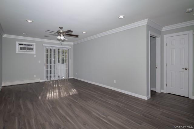 148 Cassa Loop # 148, Holtsville, NY 11742