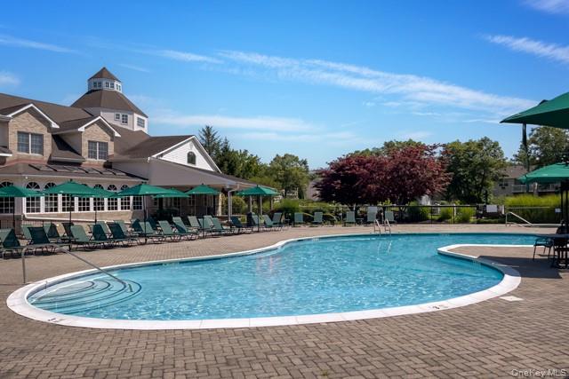 148 Cassa Loop # 148, Holtsville, NY 11742