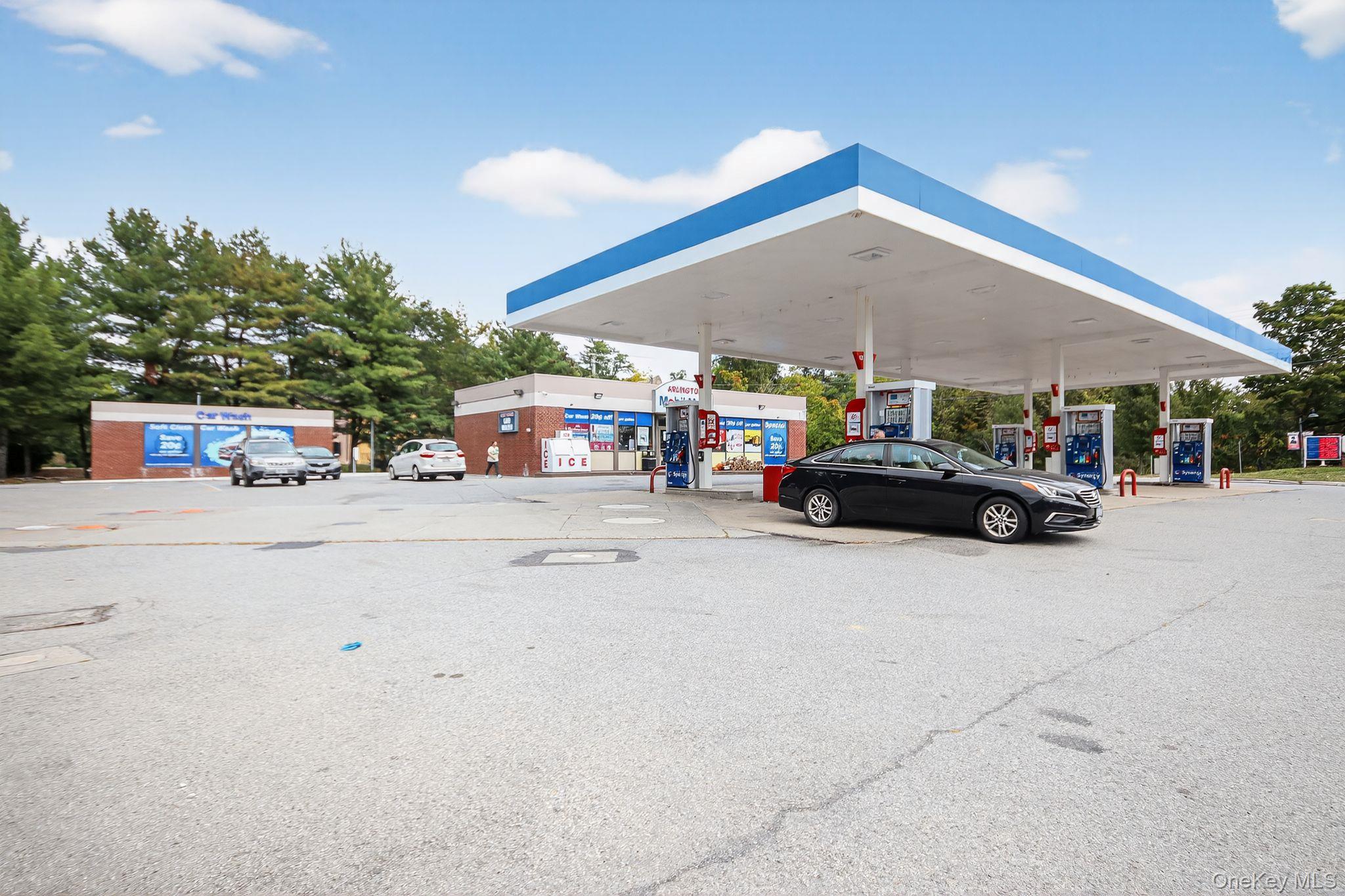 1061 Freedom Plains Road, Poughkeepsie, NY 12603