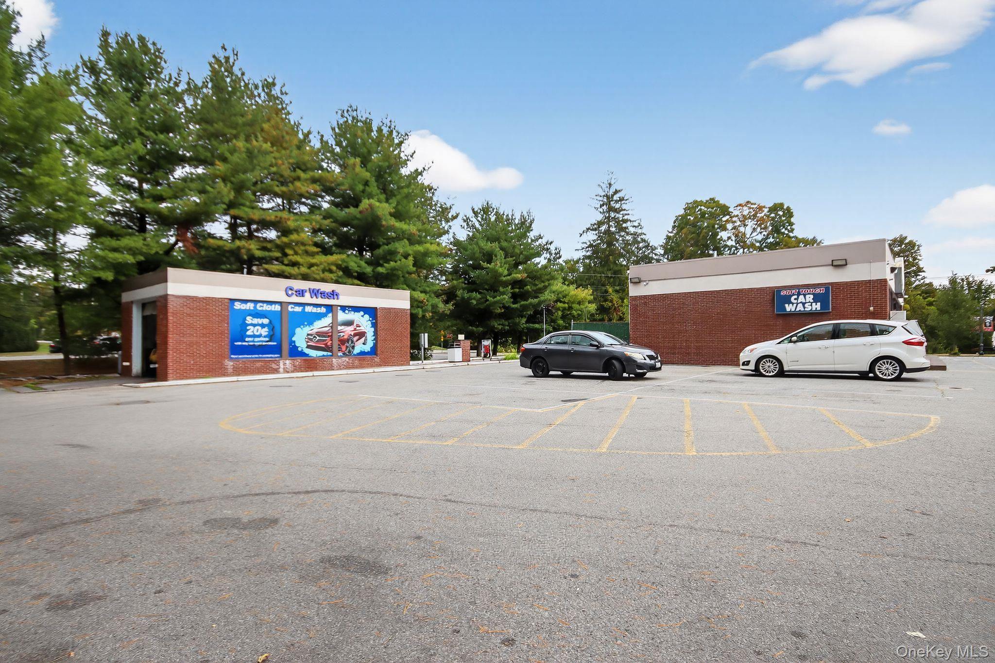 1061 Freedom Plains Road, Poughkeepsie, NY 12603