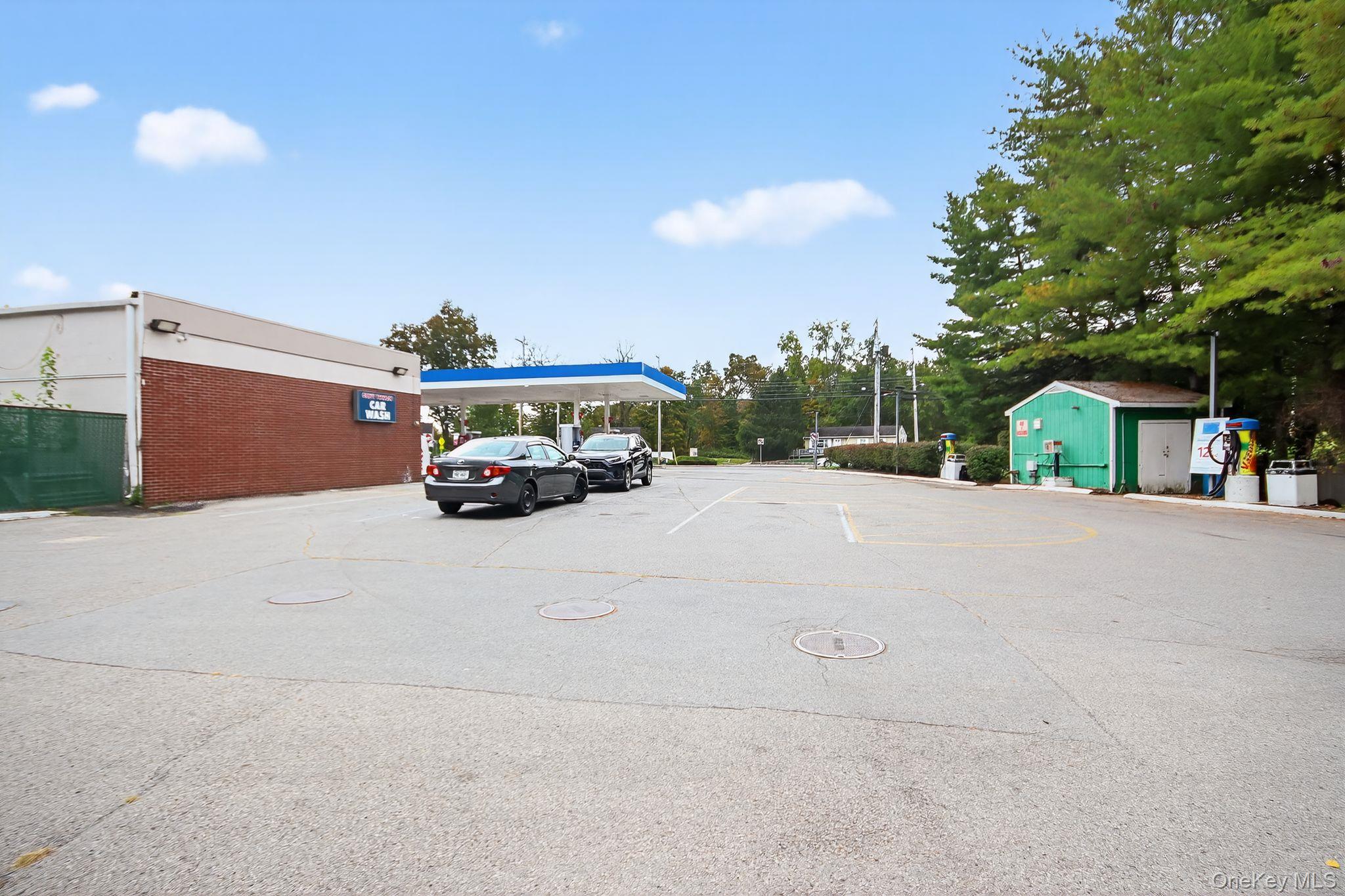 1061 Freedom Plains Road, Poughkeepsie, NY 12603