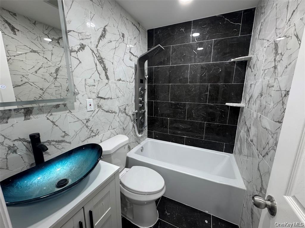 152 Evans Avenue, Freeport, NY 11520