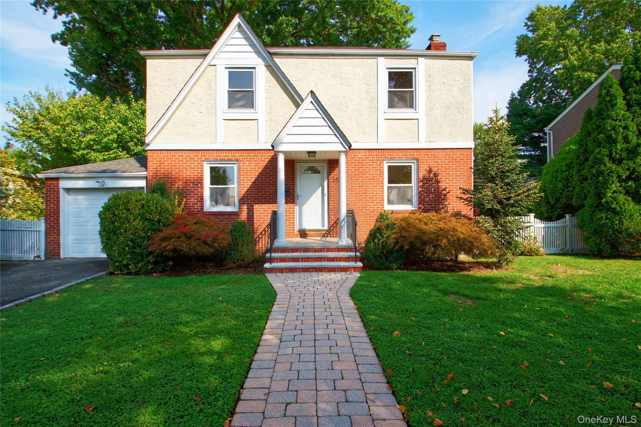 153 Meadow Street, Garden City, NY 11530