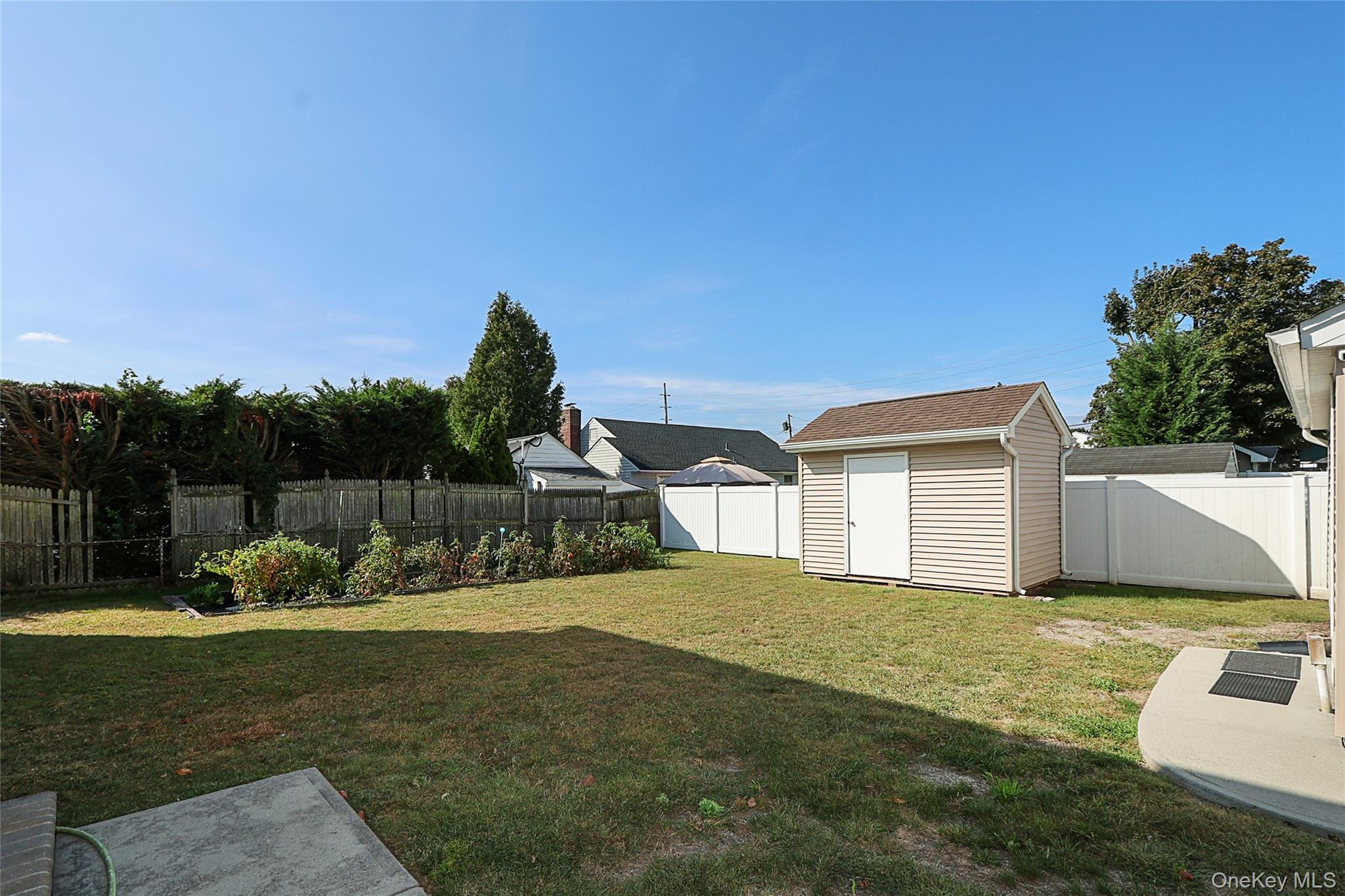 115 Myers Avenue, Hicksville, NY 11801