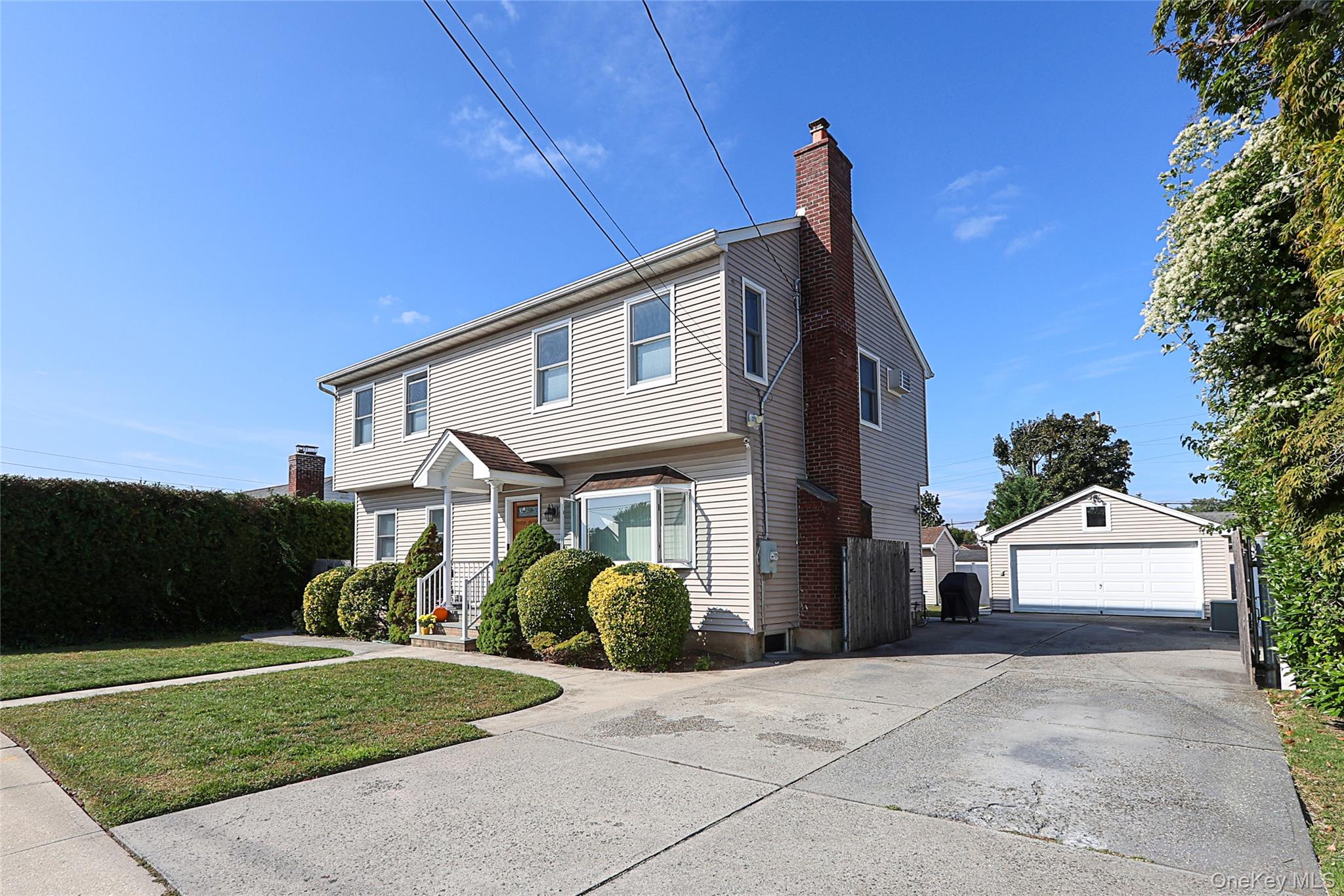 115 Myers Avenue, Hicksville, NY 11801