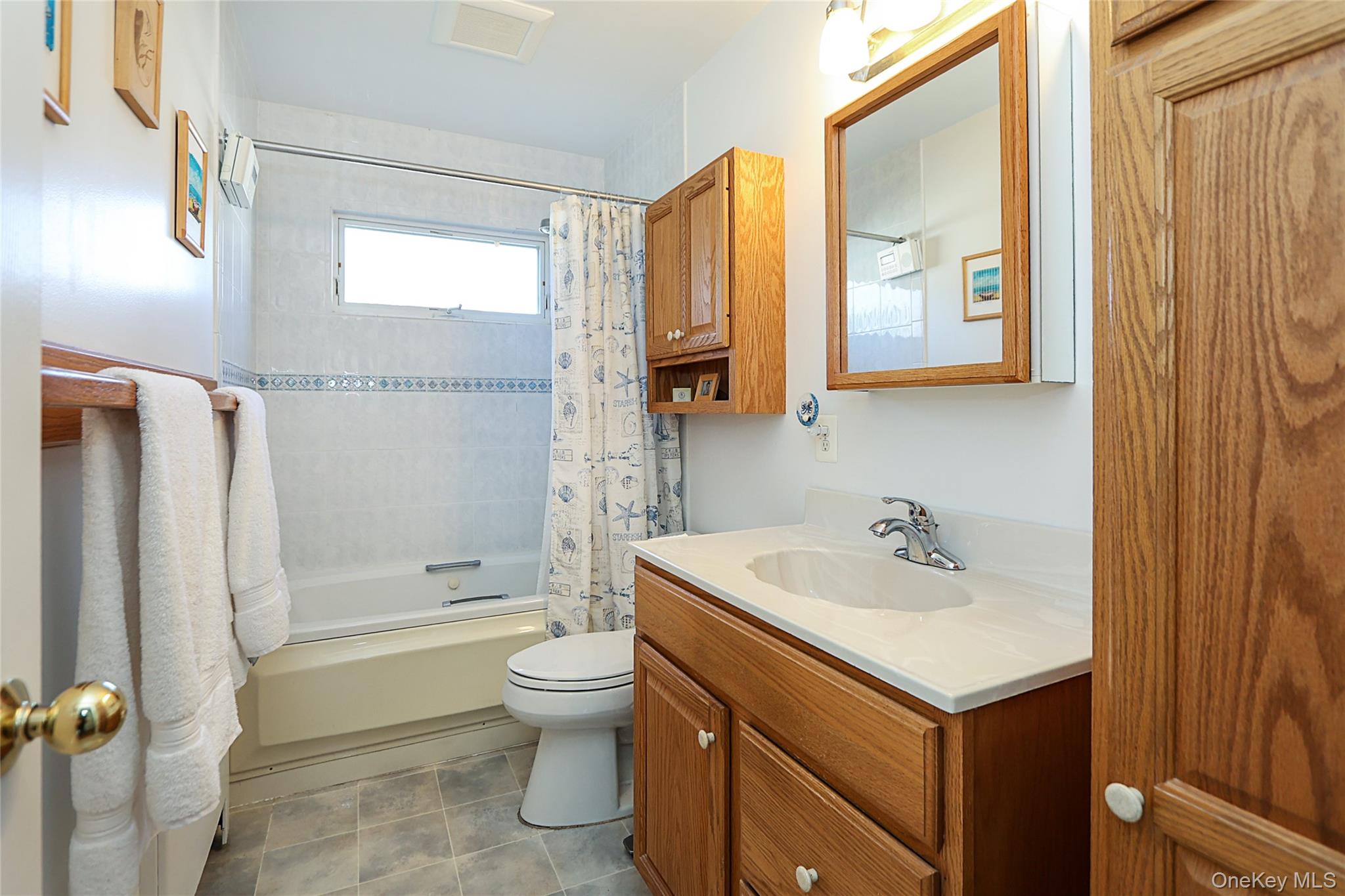 115 Myers Avenue, Hicksville, NY 11801