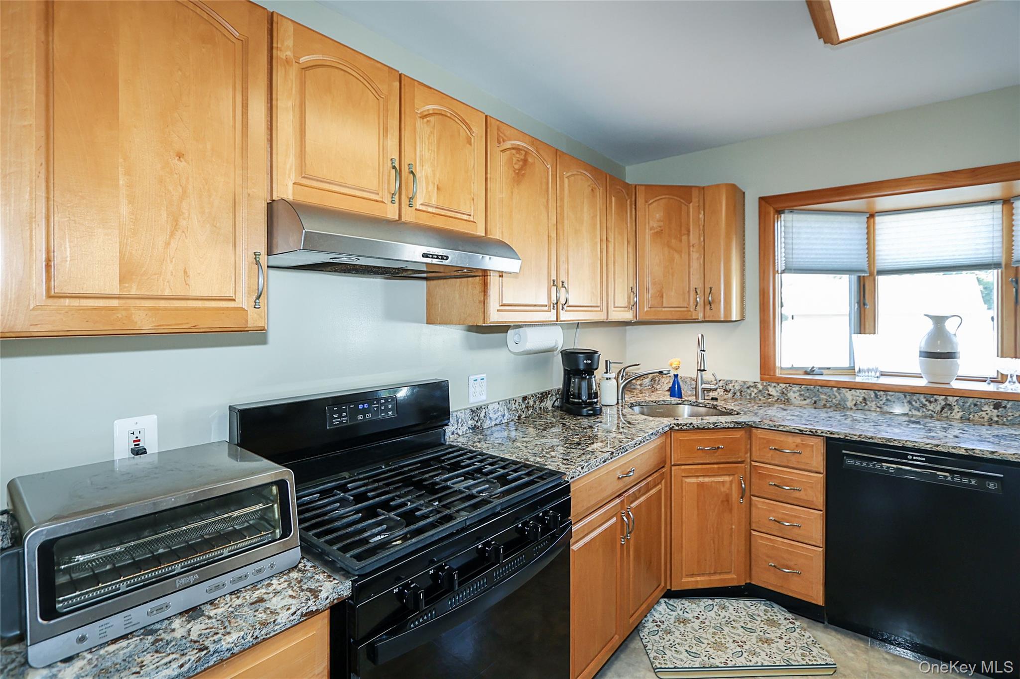 115 Myers Avenue, Hicksville, NY 11801