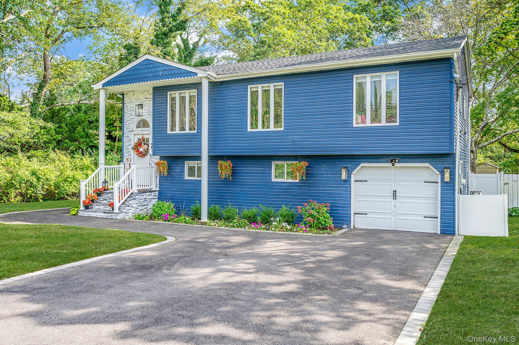 240 Babylon Street, Islip Terrace, NY 11752