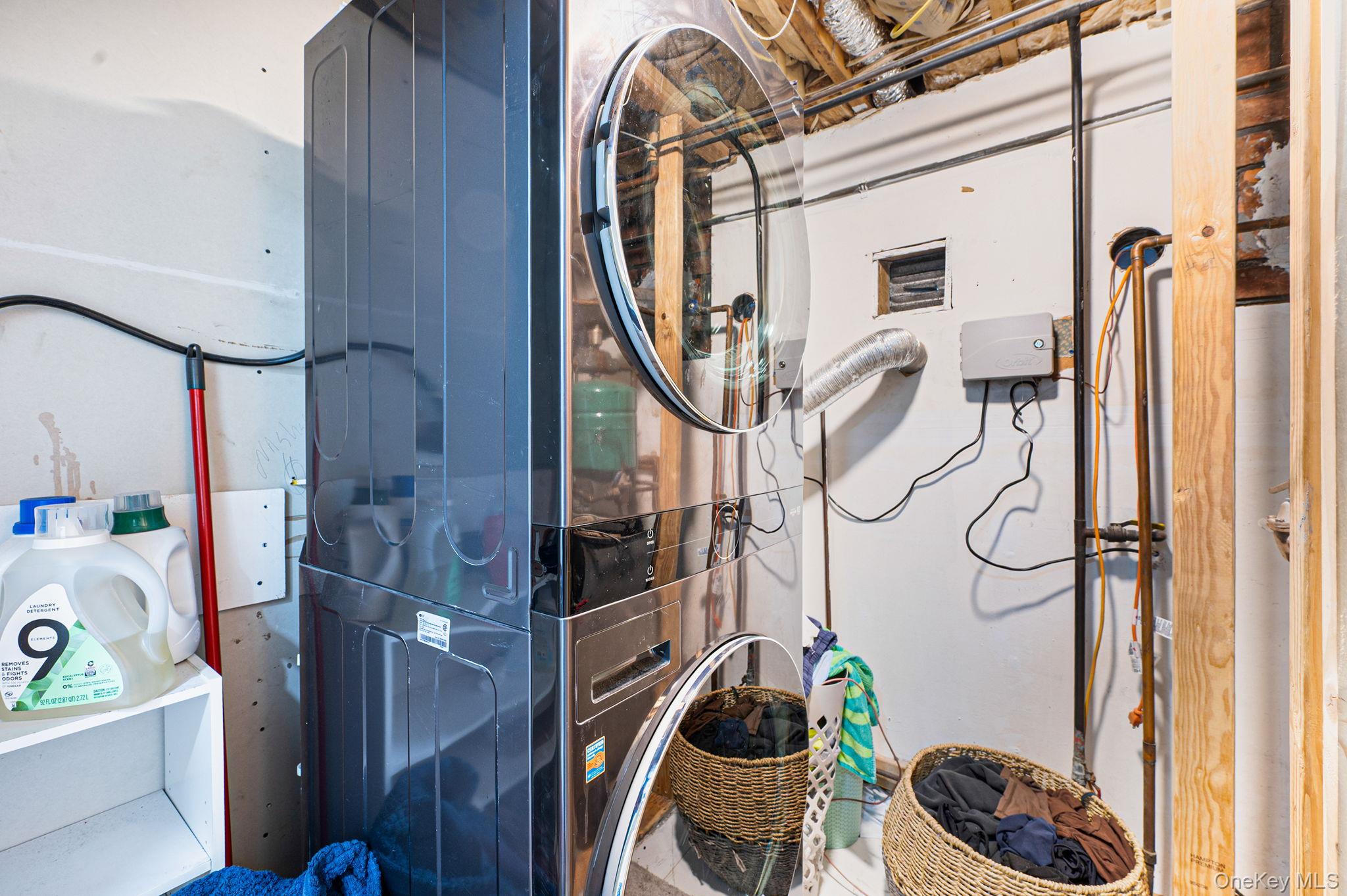 240 Babylon Street, Islip Terrace, NY 11752