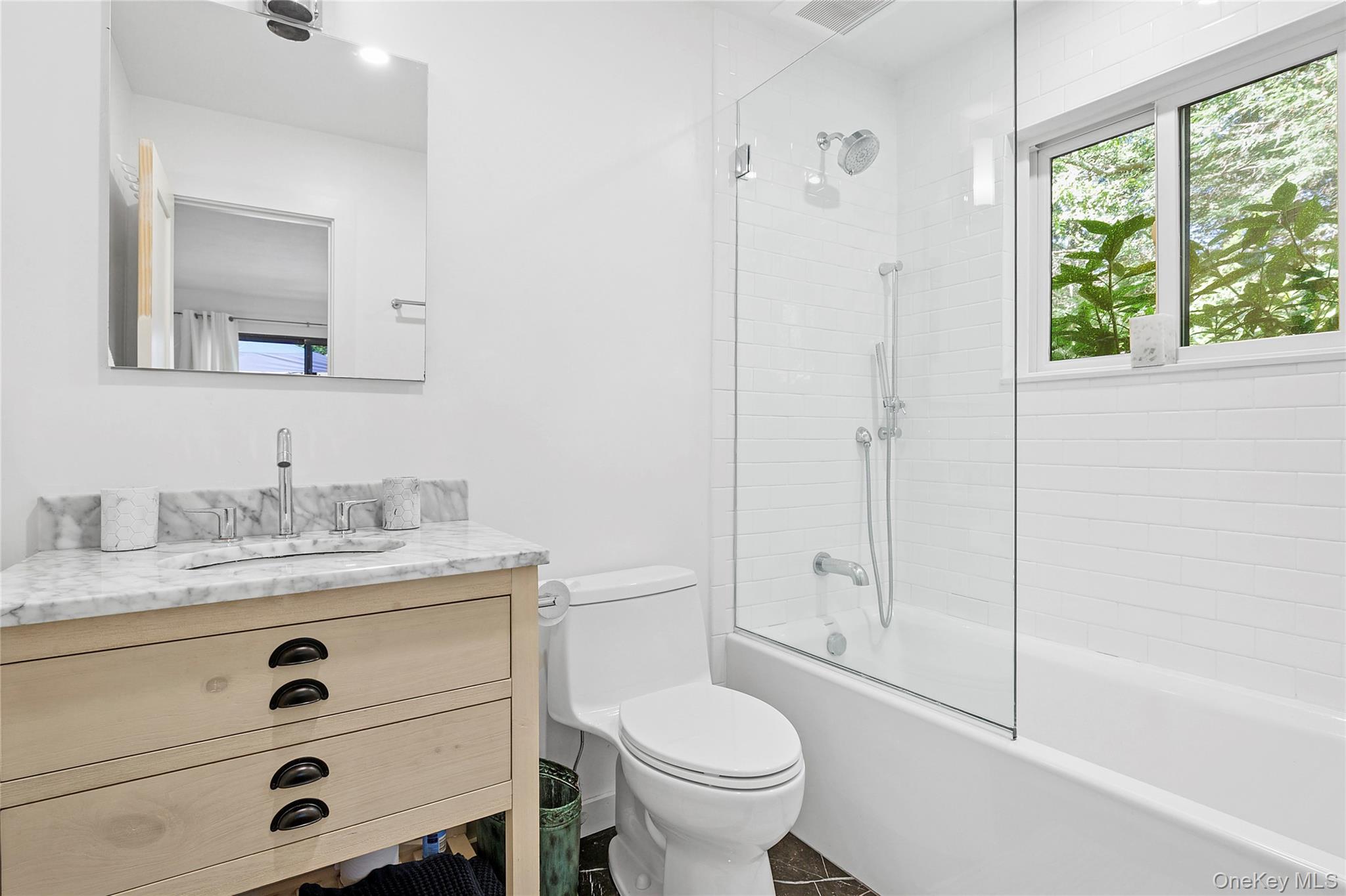 98 Hands Creek Road, East Hampton, NY 11937