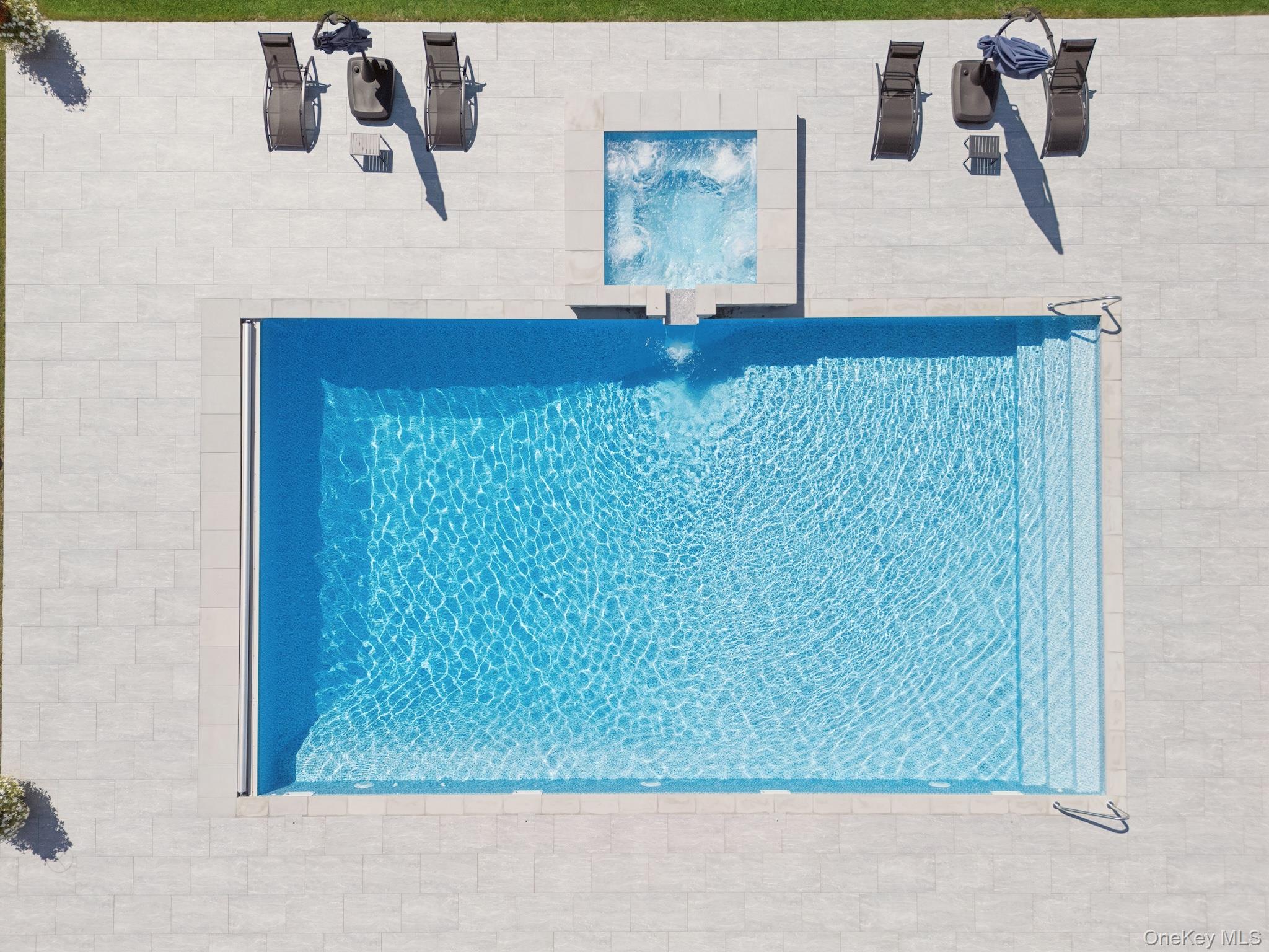 260 Clay Pitts Road, East Northport, NY 11731