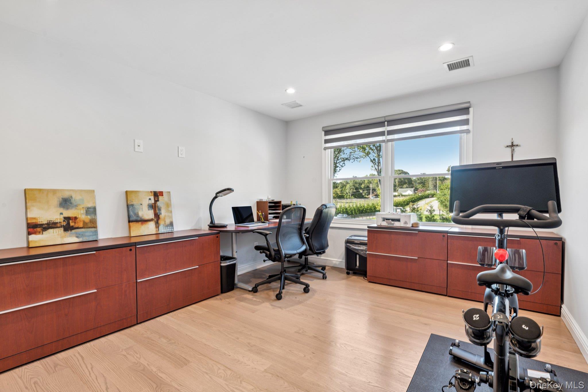 260 Clay Pitts Road, East Northport, NY 11731