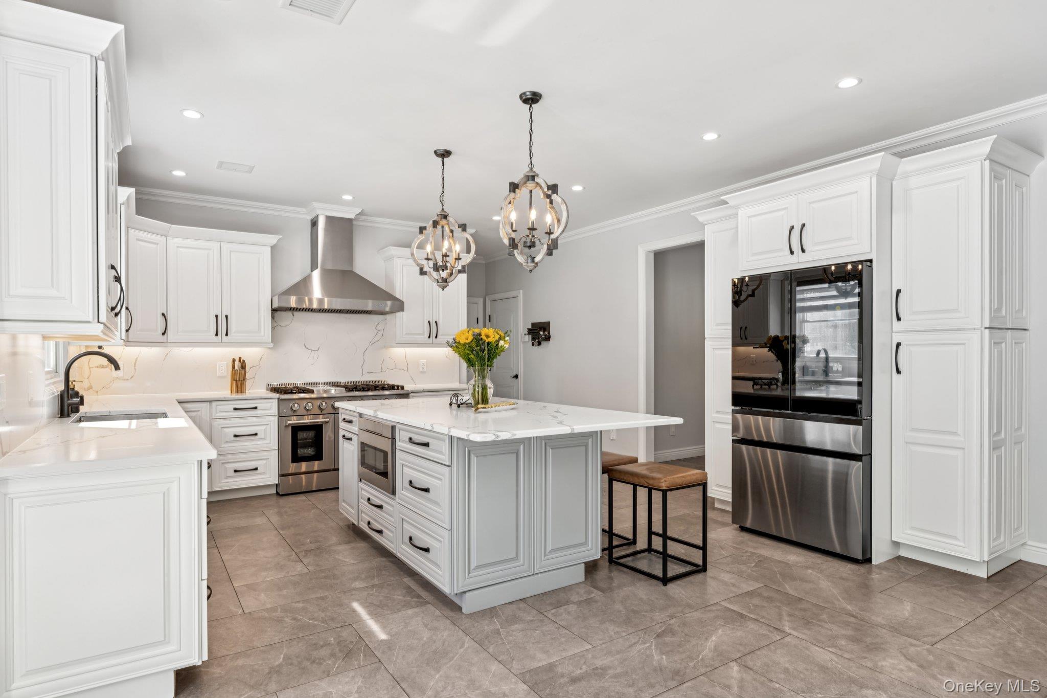 260 Clay Pitts Road, East Northport, NY 11731