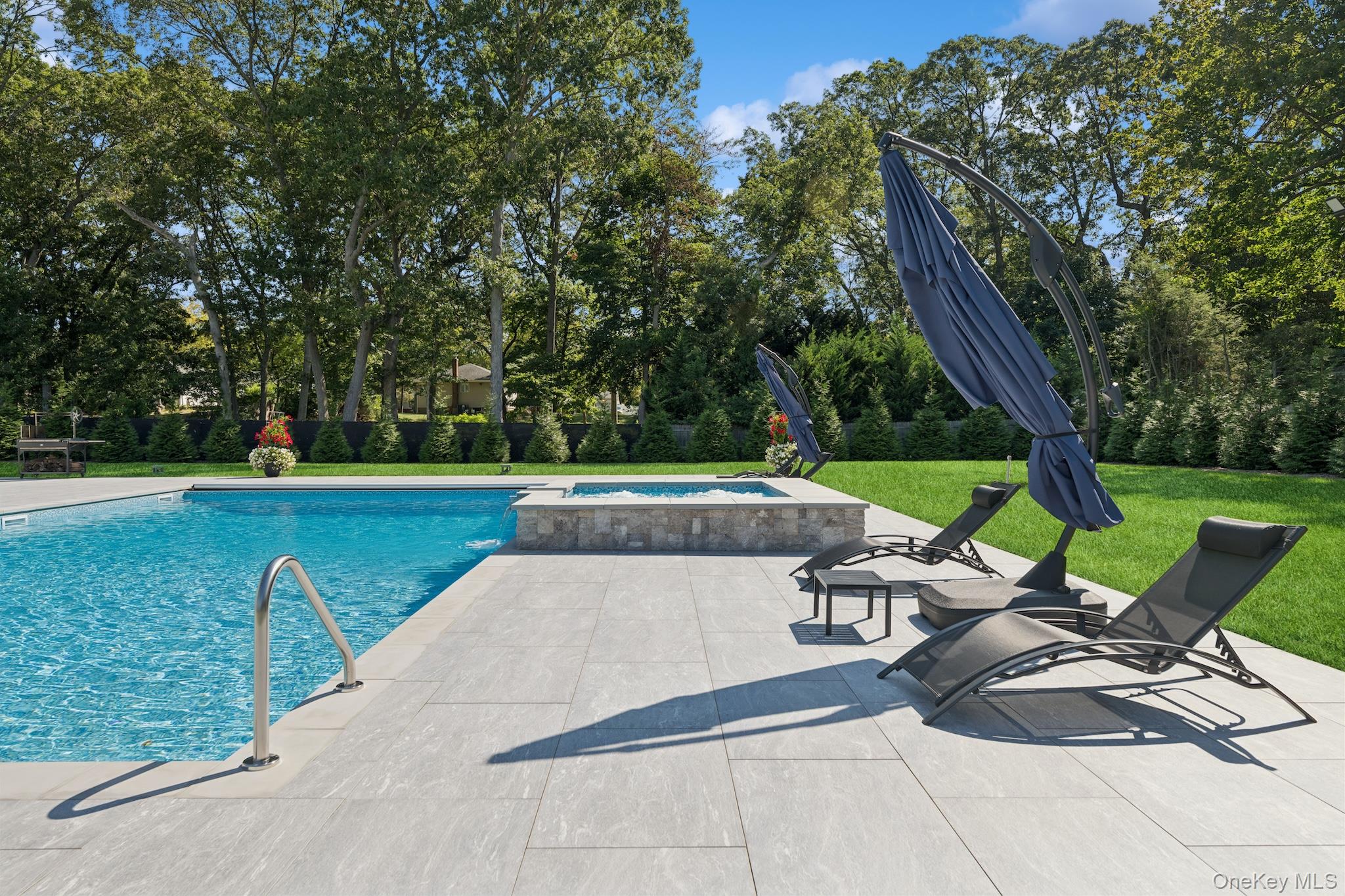 260 Clay Pitts Road, East Northport, NY 11731