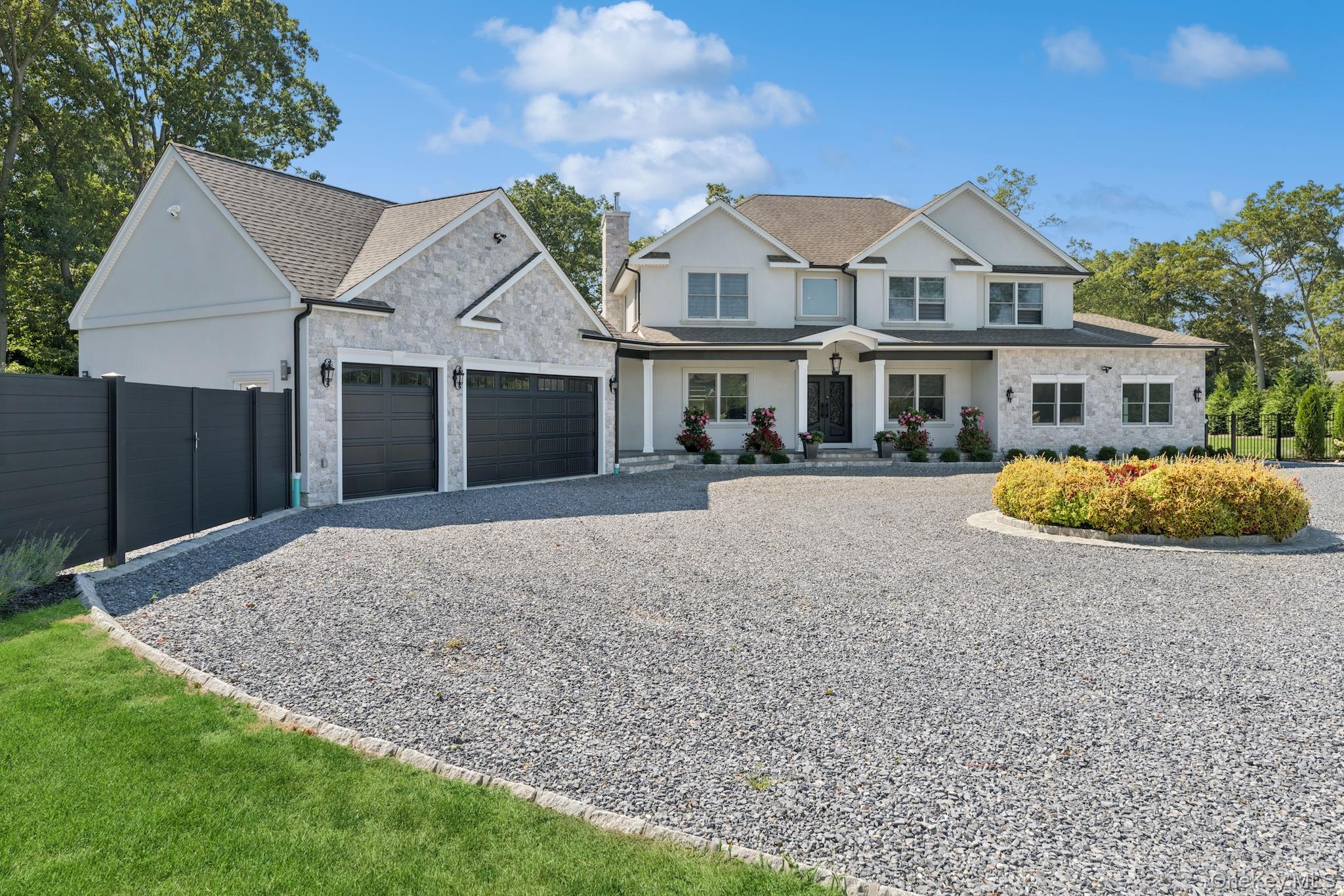 260 Clay Pitts Road, East Northport, NY 11731