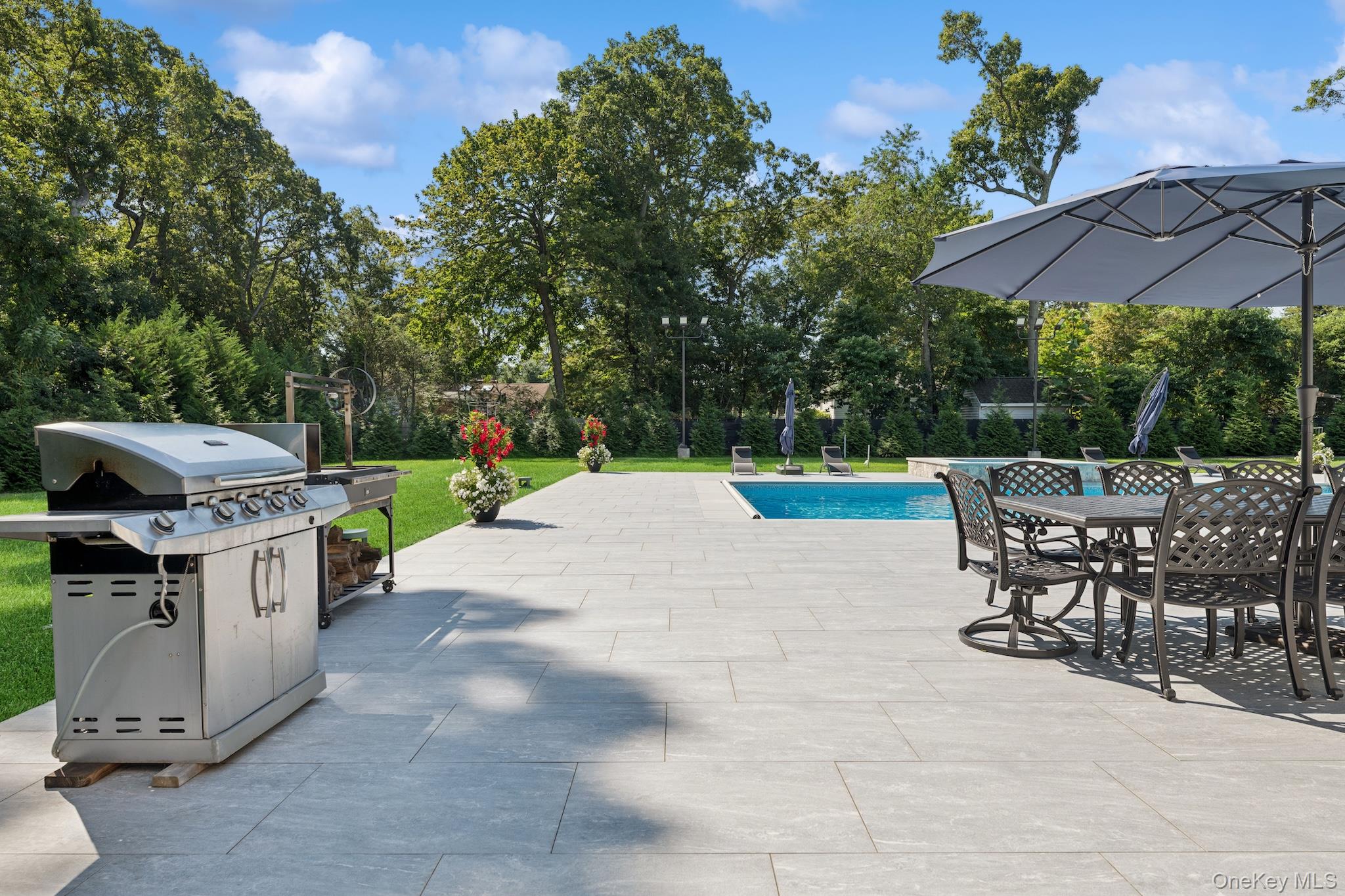 260 Clay Pitts Road, East Northport, NY 11731