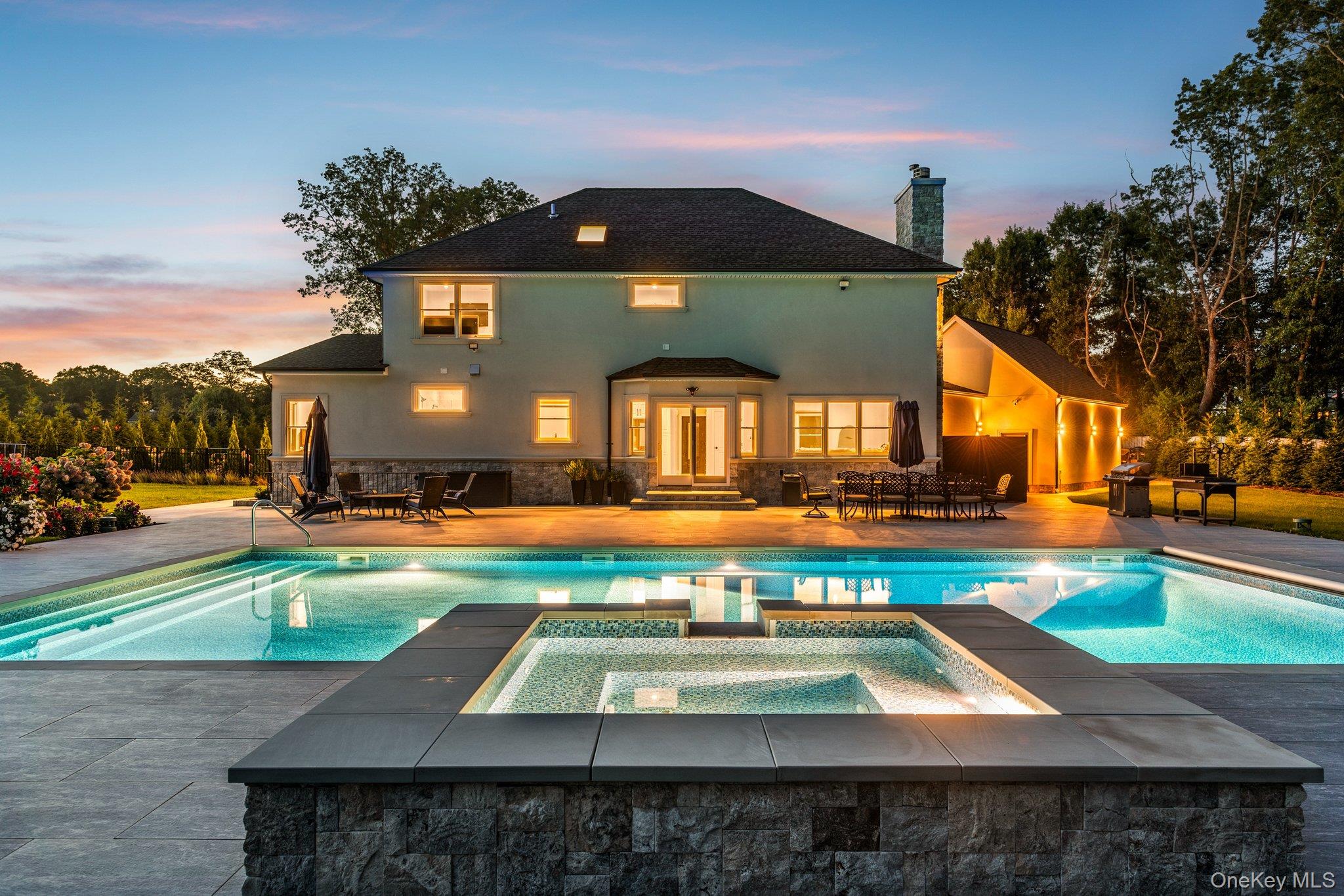 260 Clay Pitts Road, East Northport, NY 11731