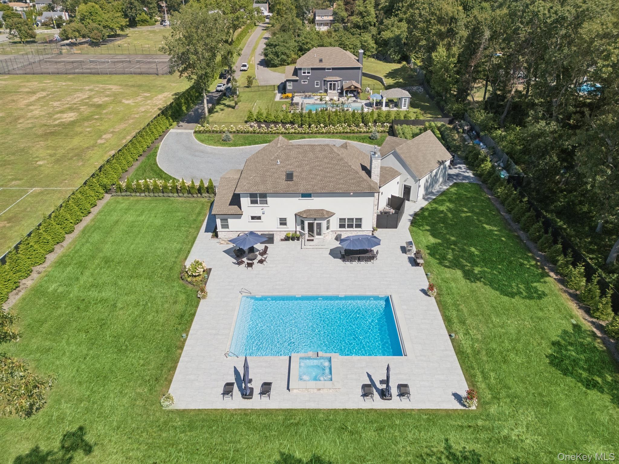 260 Clay Pitts Road, East Northport, NY 11731