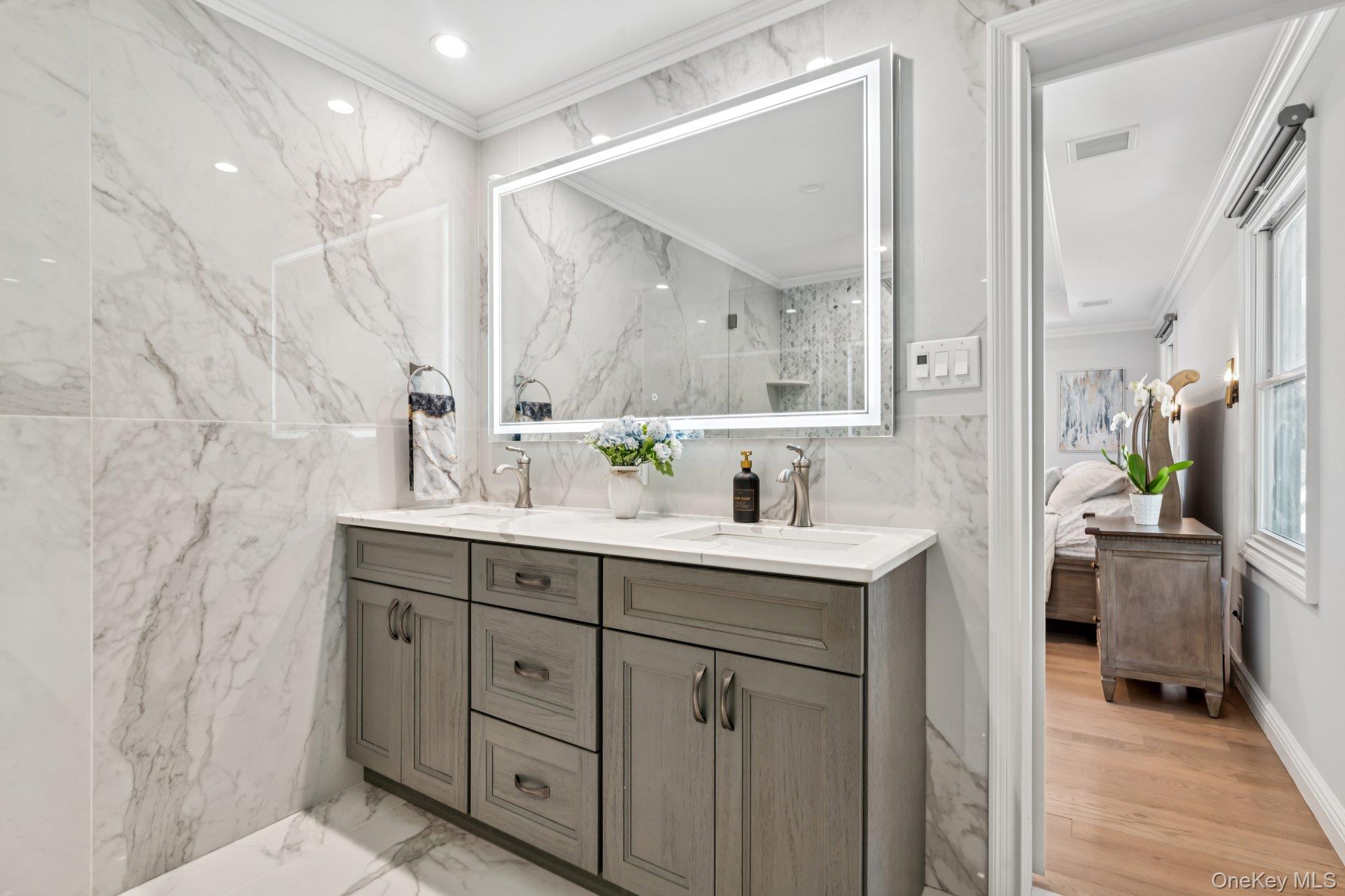 260 Clay Pitts Road, East Northport, NY 11731