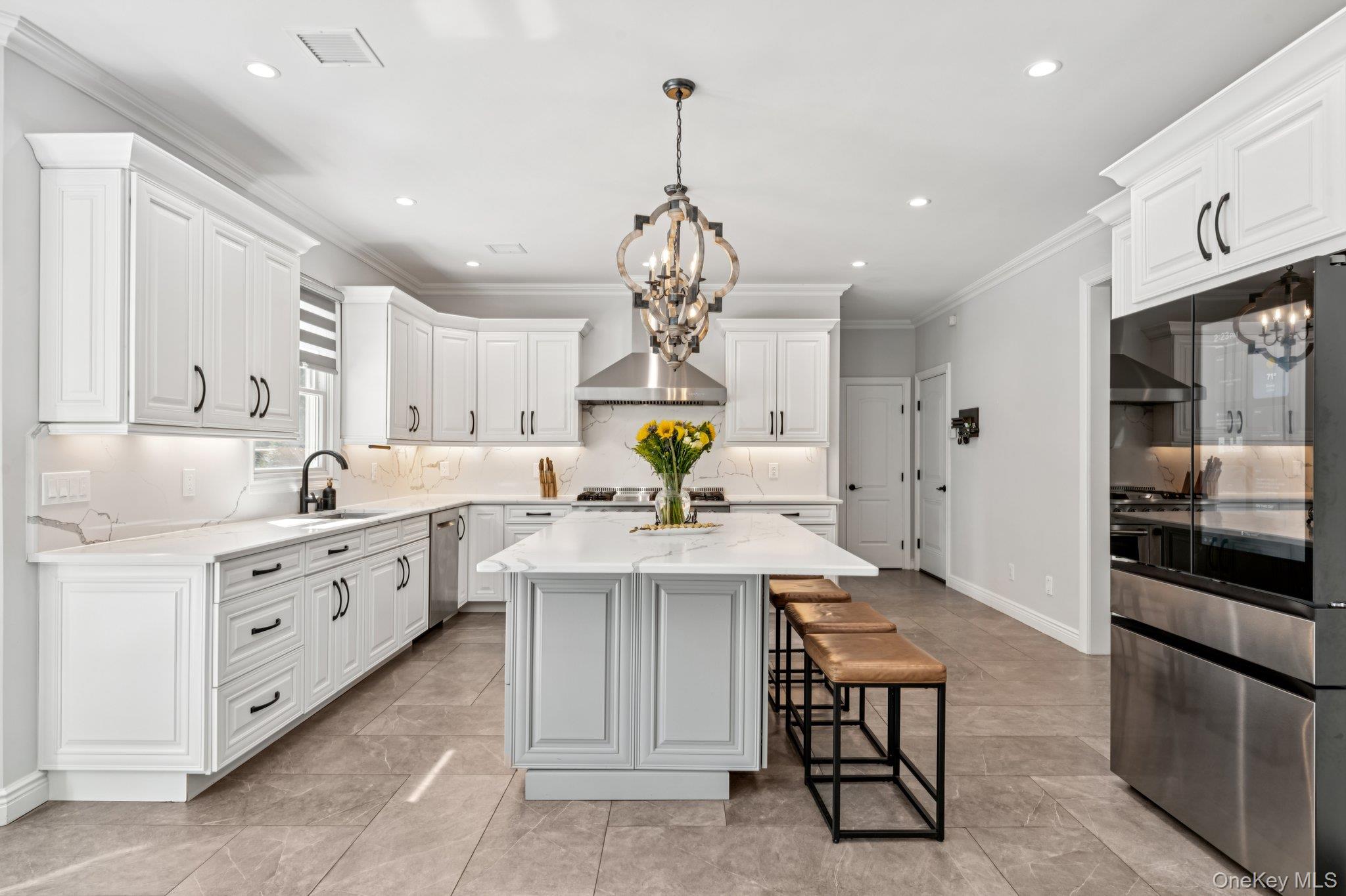 260 Clay Pitts Road, East Northport, NY 11731