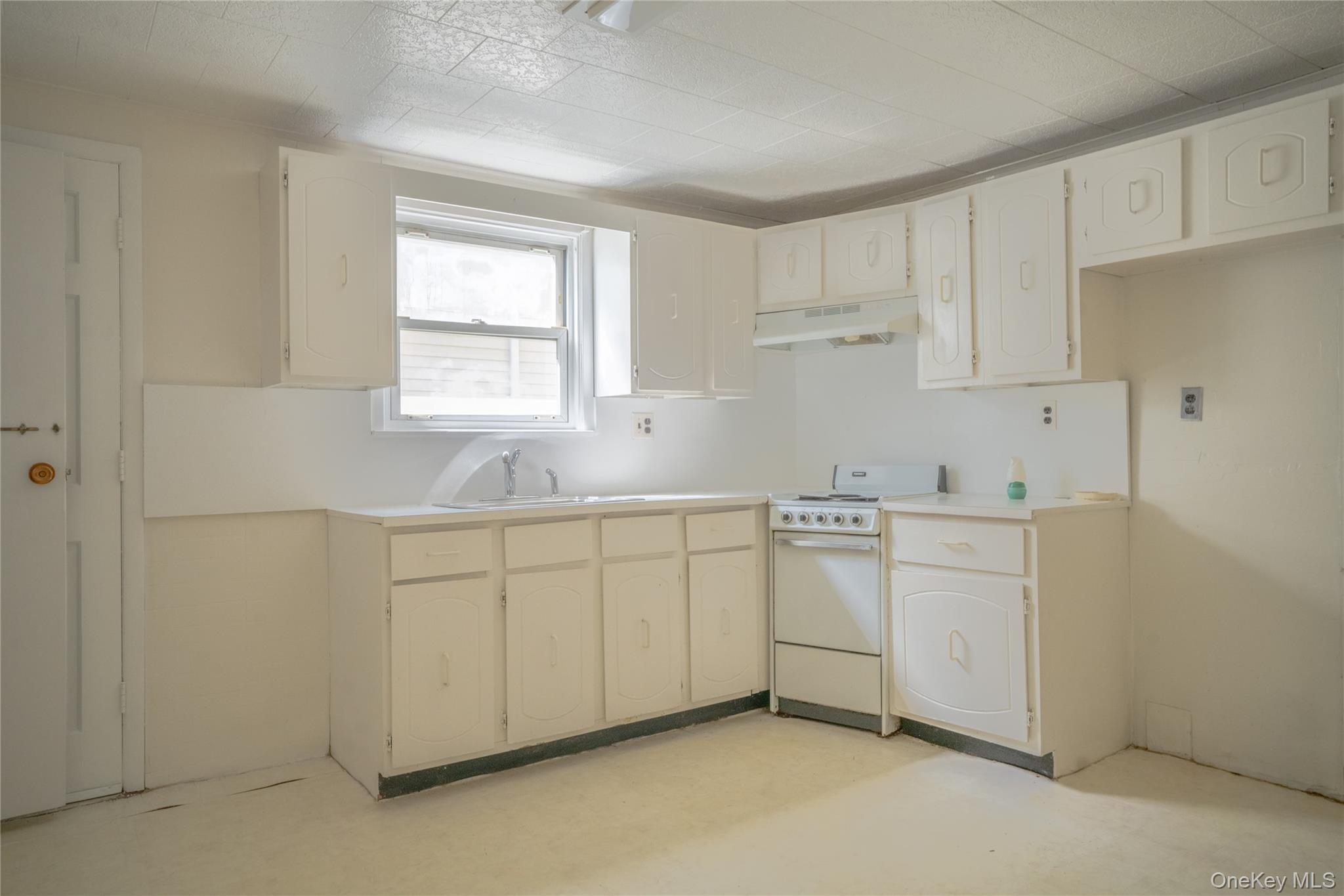 1109 Jefferson Place, Baldwin, NY 11510