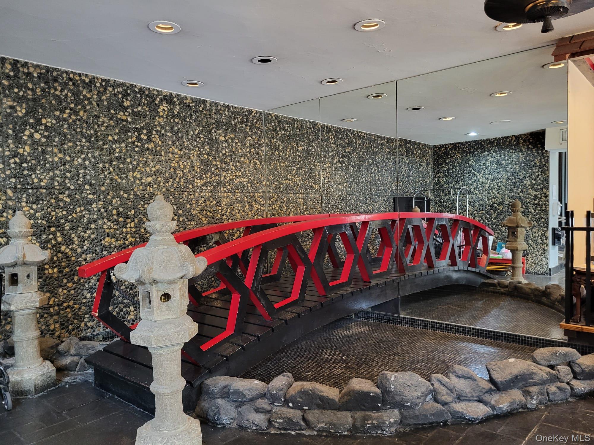 10210 66th Road # 25A, Forest Hills, NY 11375