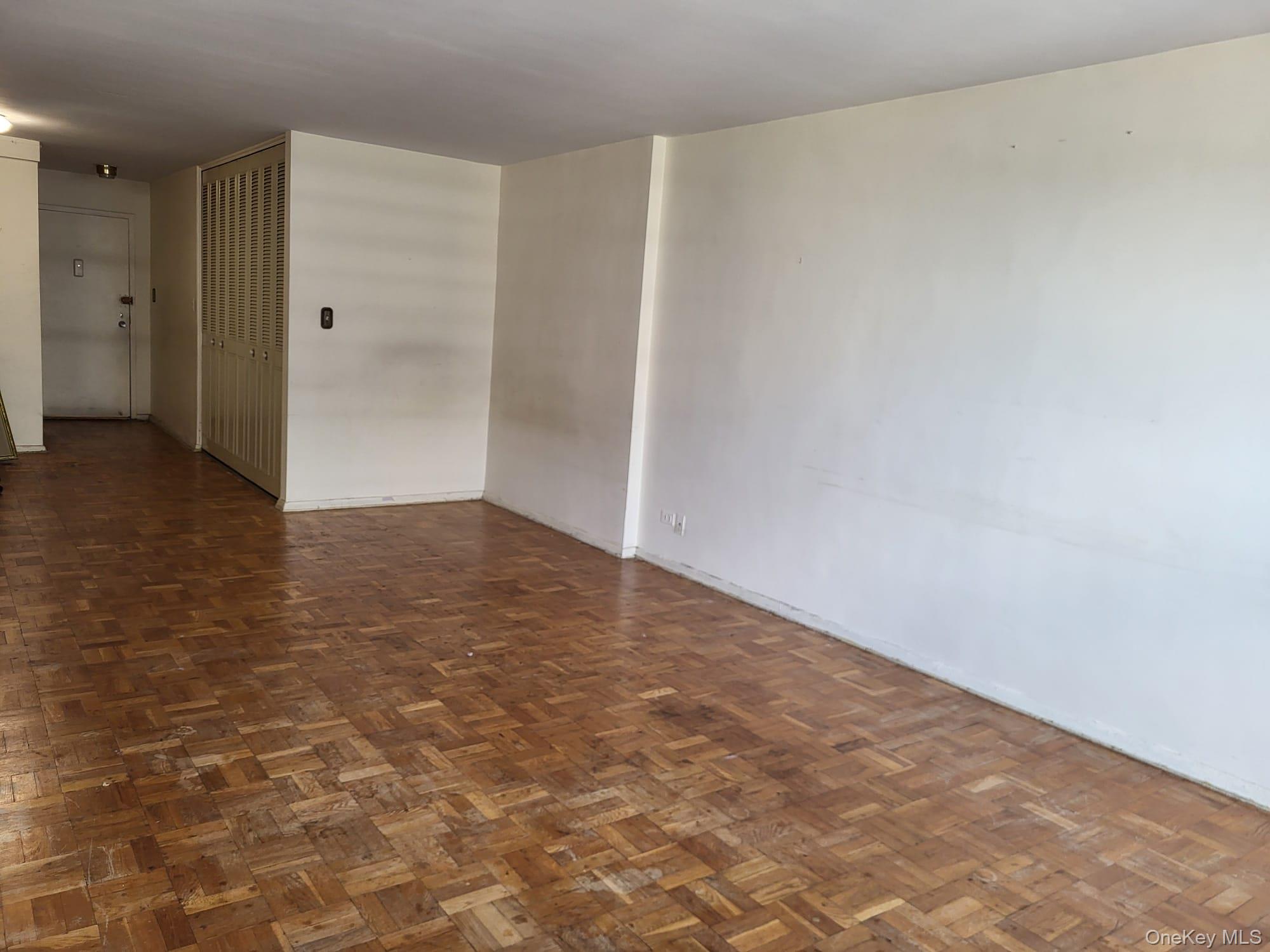 10210 66th Road # 25A, Forest Hills, NY 11375