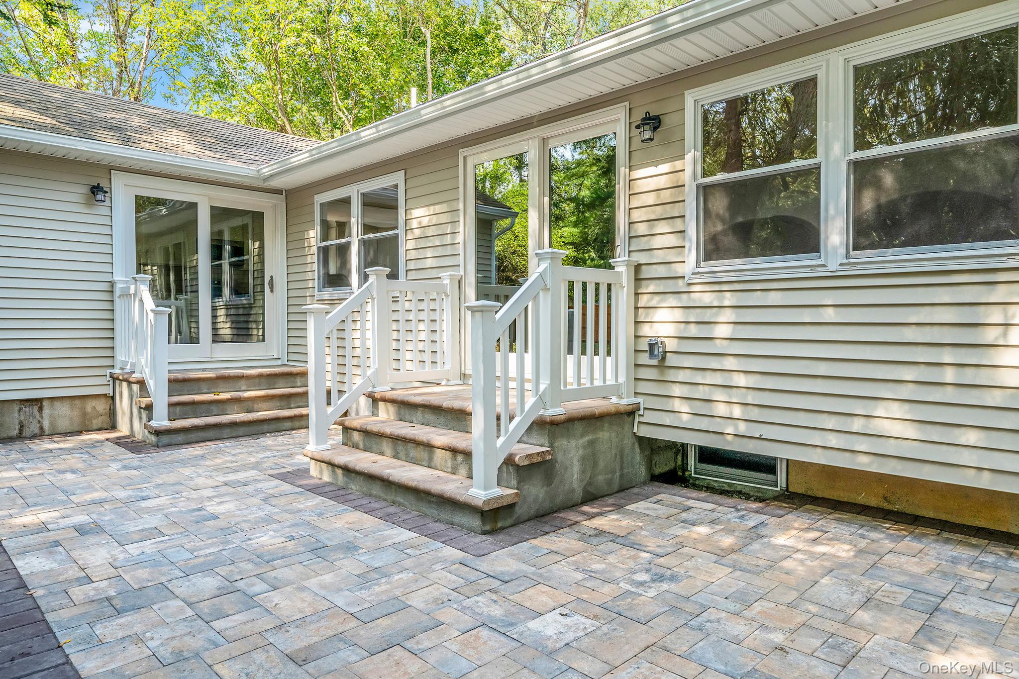 12 Andover Place, Huntington, NY 11743