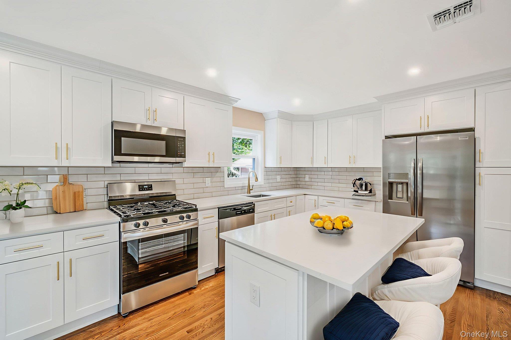 12 Andover Place, Huntington, NY 11743