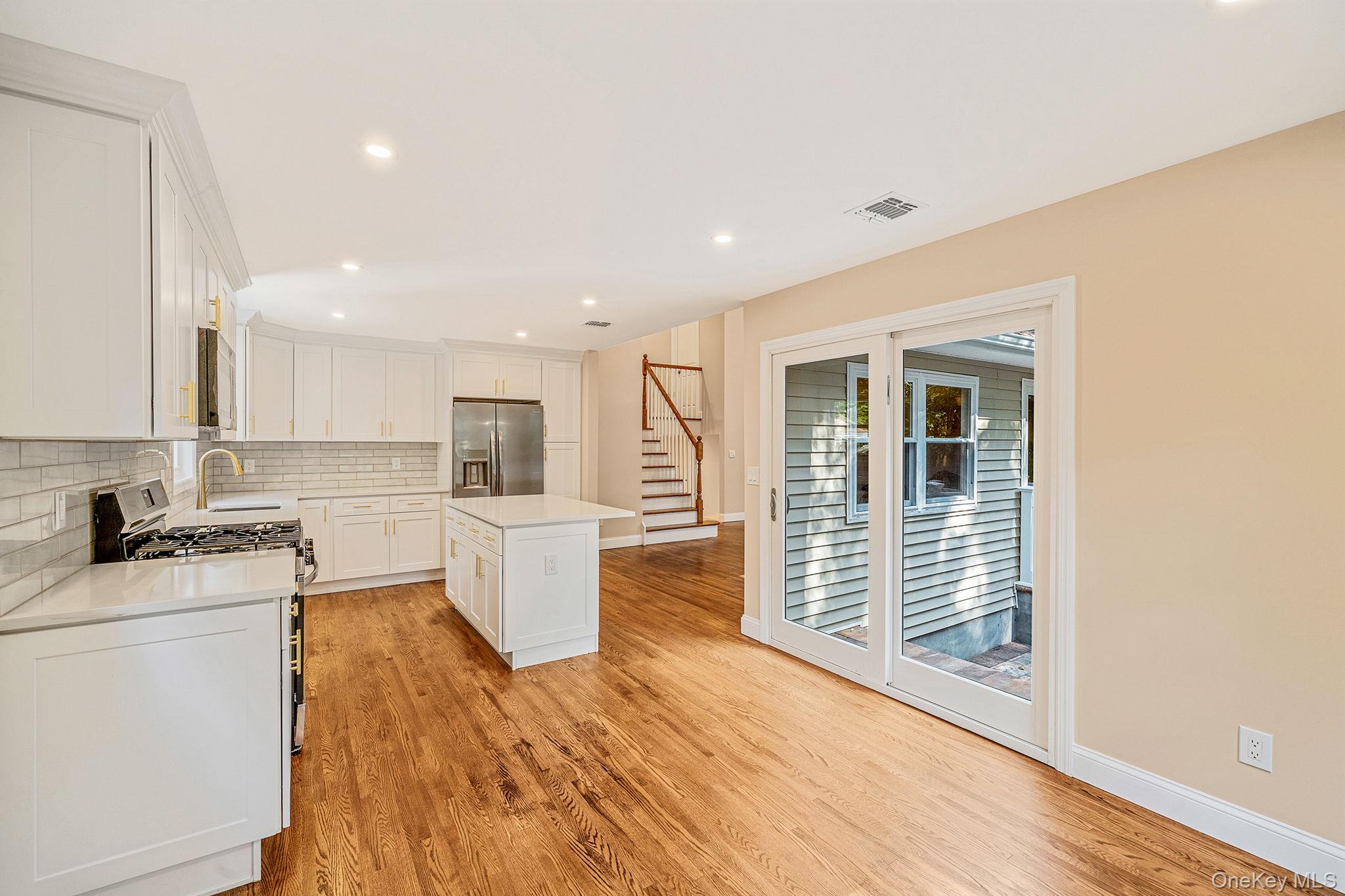 12 Andover Place, Huntington, NY 11743