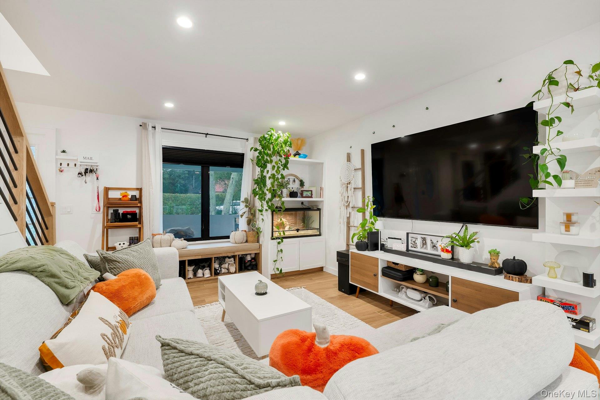 24 Rabbit Run, Riverhead, NY 11901