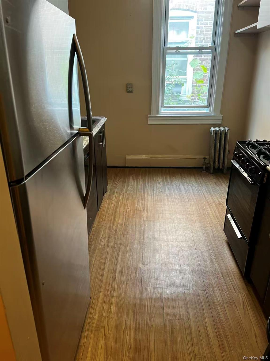 56-17 Metropolitan Avenue, Ridgewood, NY 11385