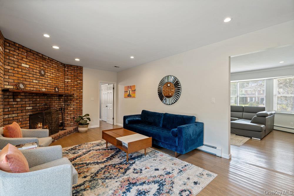 12 Aron Drive, Woodbury, NY 11797