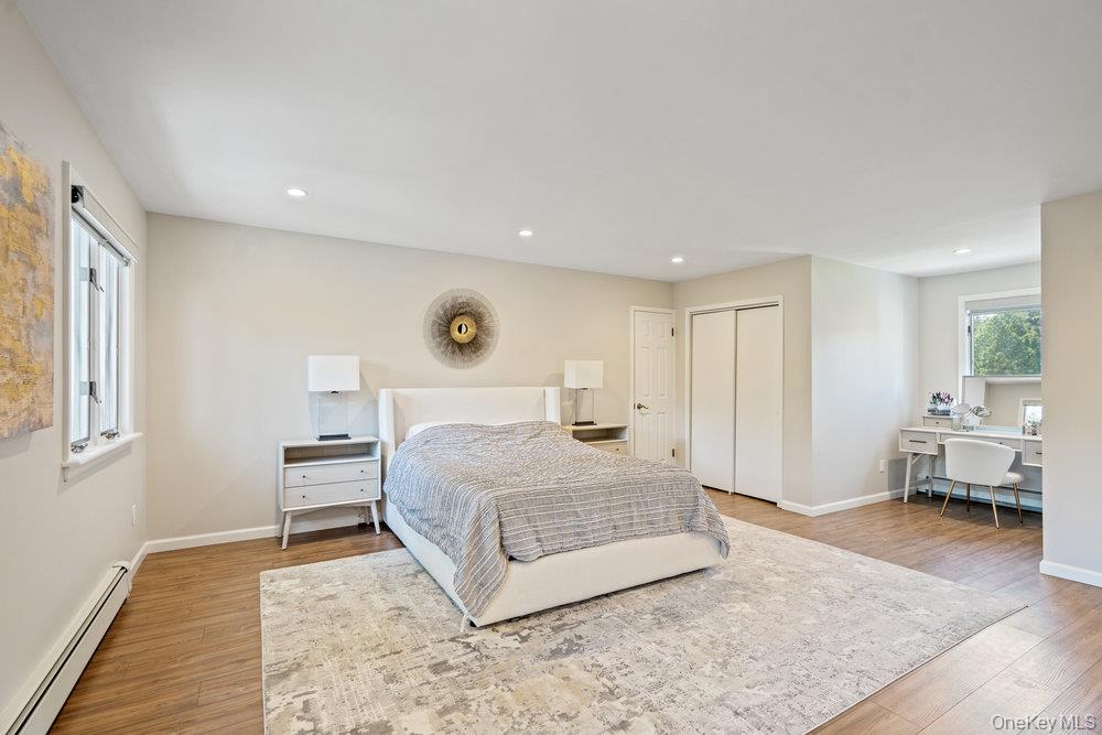 12 Aron Drive, Woodbury, NY 11797