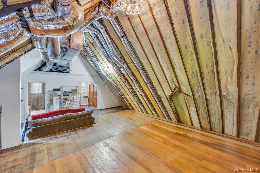 65 Clover Drive, Great Neck, NY 11021