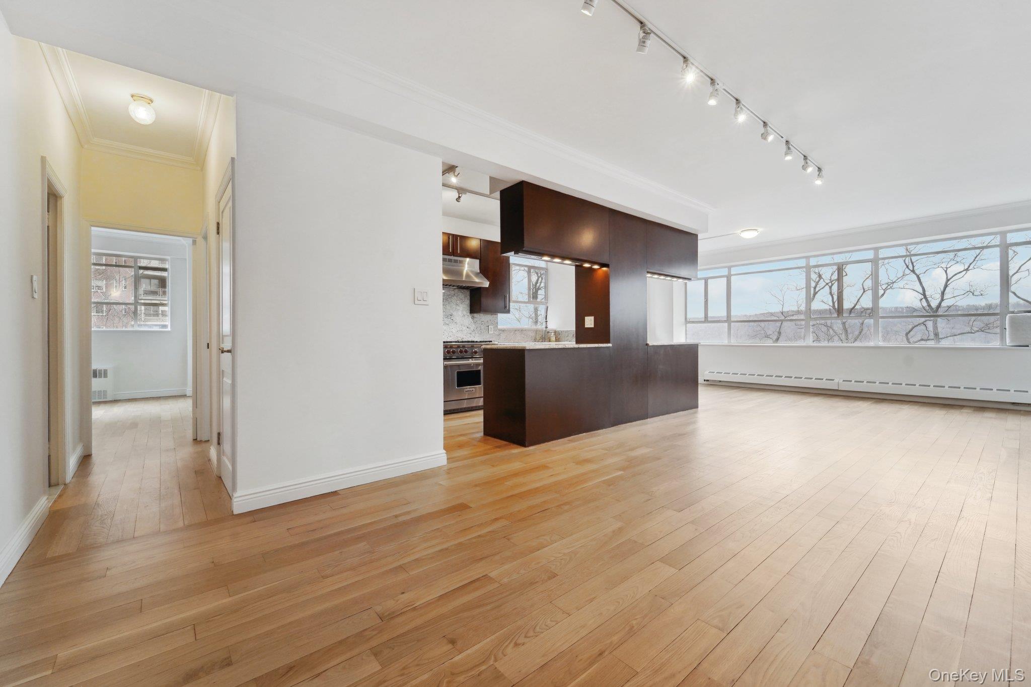 2727 Palisade Avenue # 4H, Bronx, NY 10463