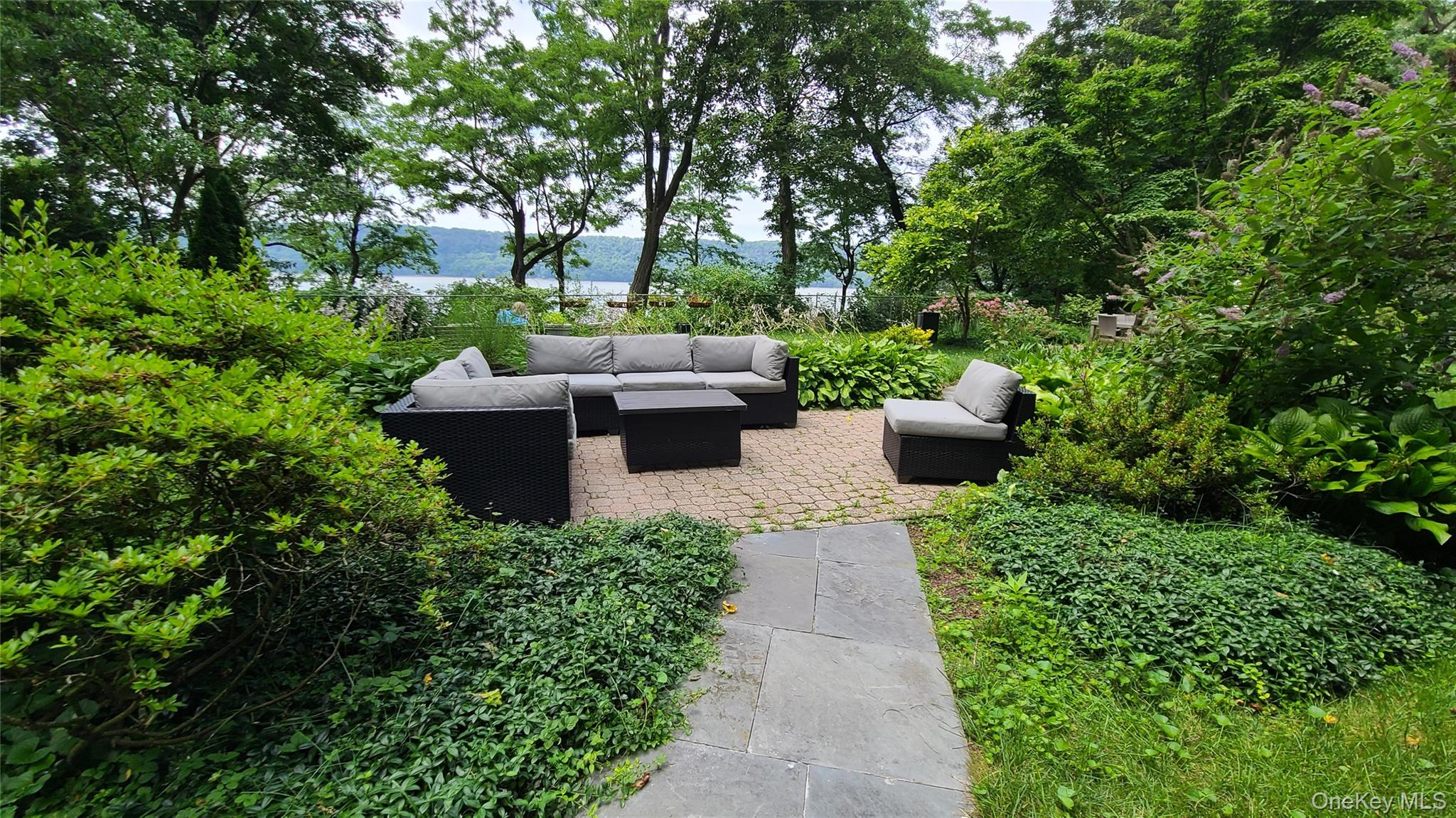 2727 Palisade Avenue # 4H, Bronx, NY 10463