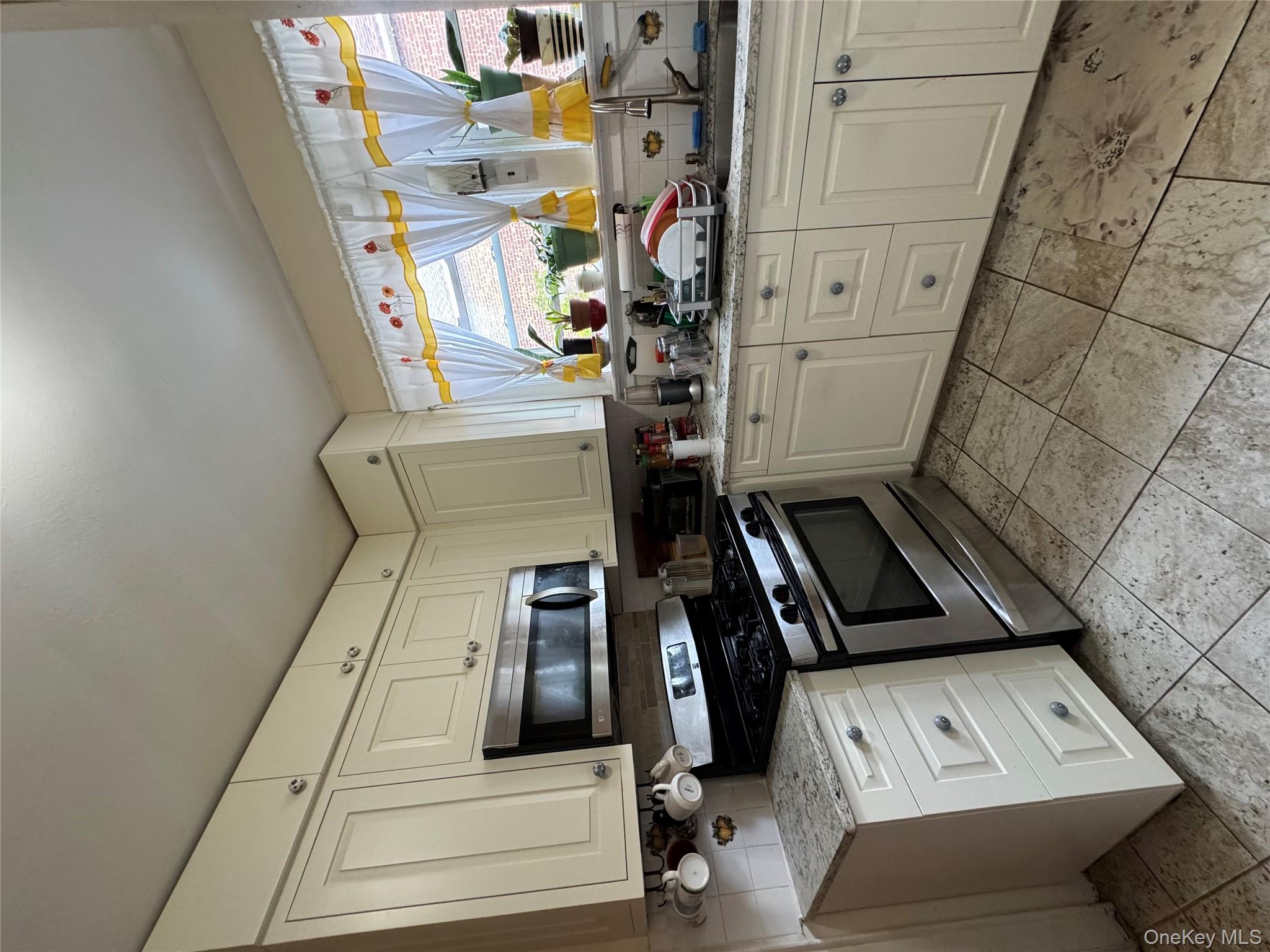 2181 Strang Avenue, Bronx, NY 10466