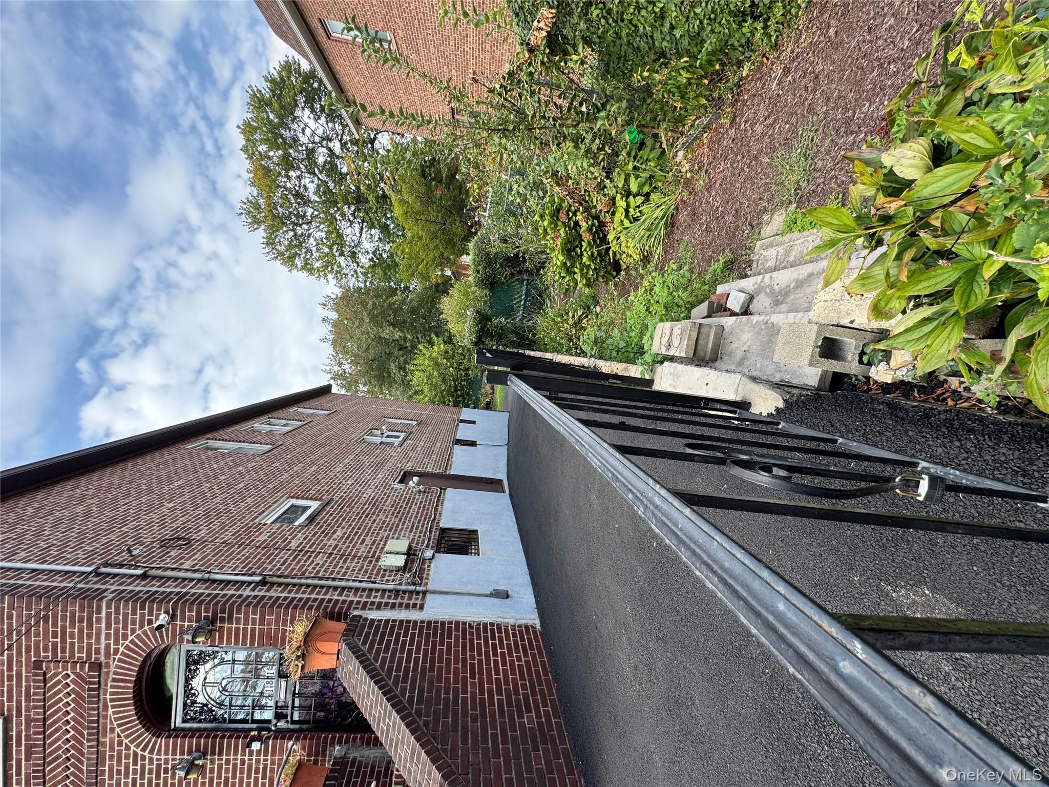 2181 Strang Avenue, Bronx, NY 10466