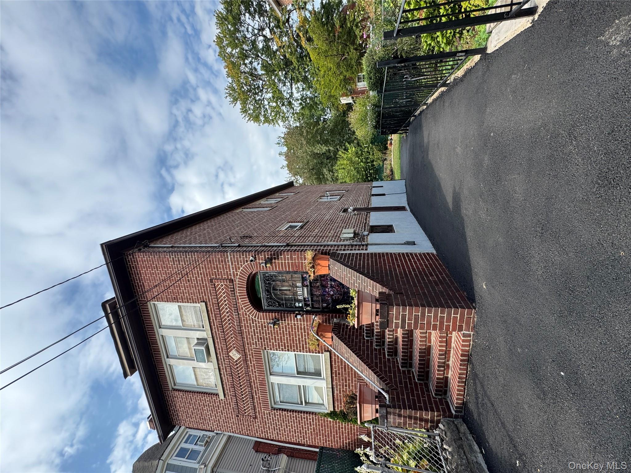 2181 Strang Avenue, Bronx, NY 10466